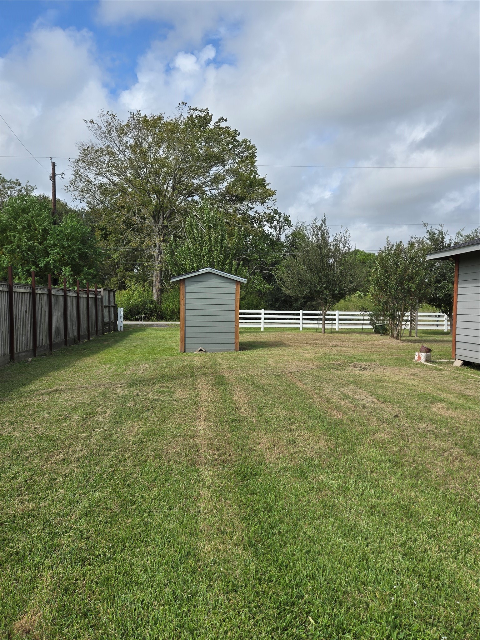 7317 Avenue L, Santa Fe, TX 77510