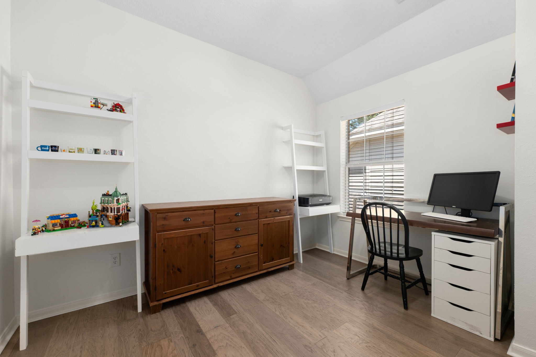 Secondary room on second floor.