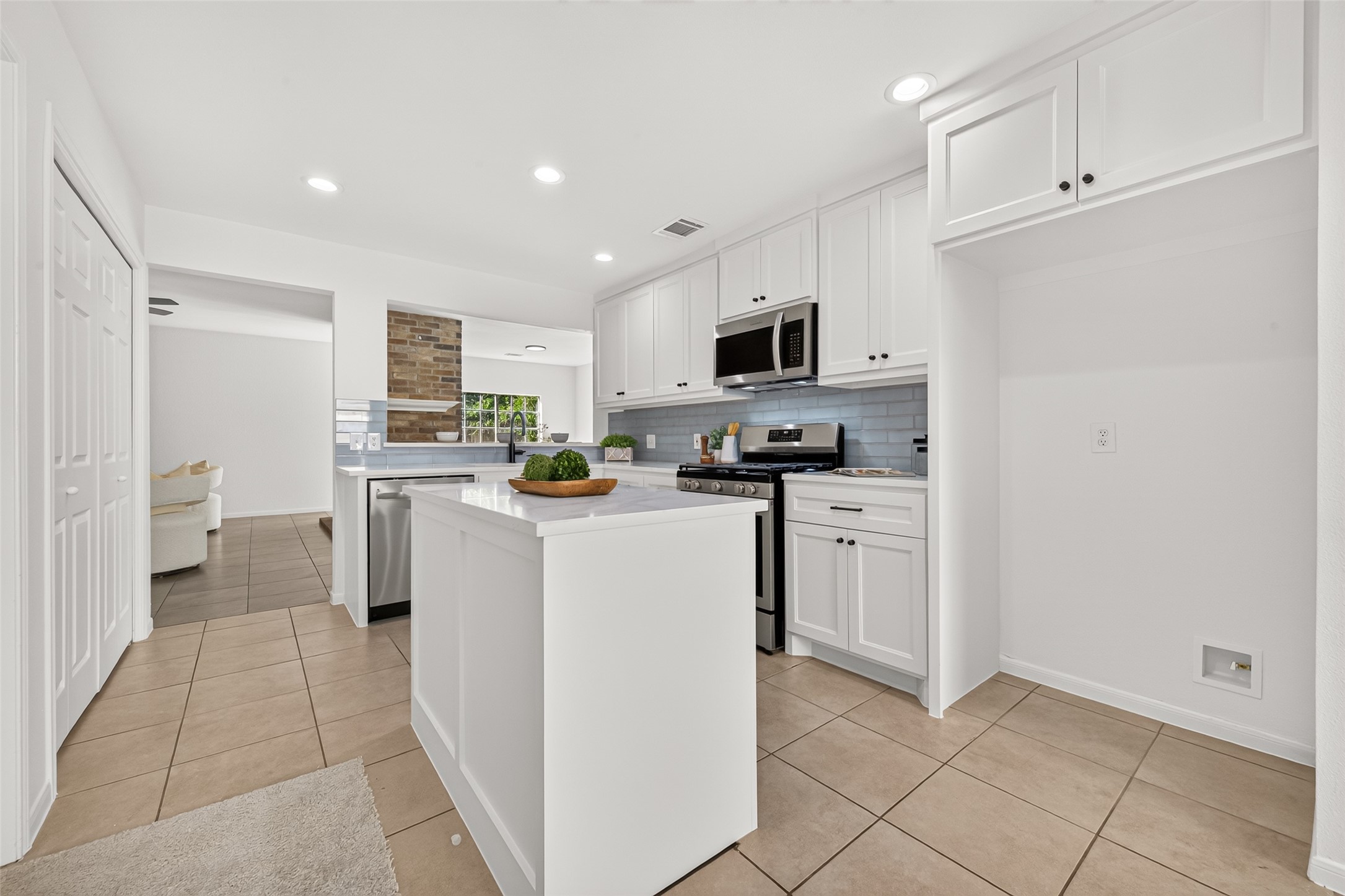 4706 Edinburgh Lane, Missouri City, TX 77459