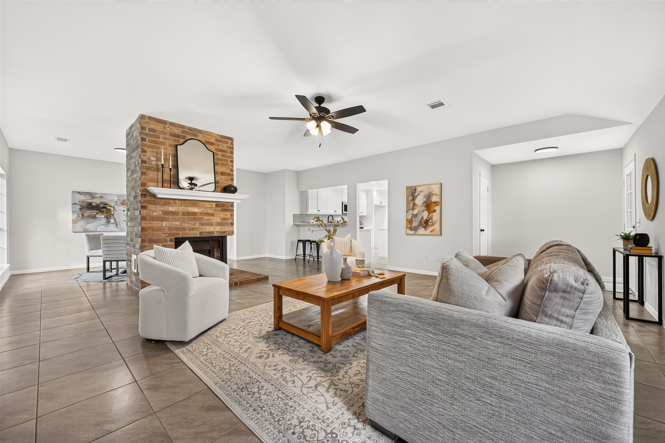 4706 Edinburgh Lane, Missouri City, TX 77459