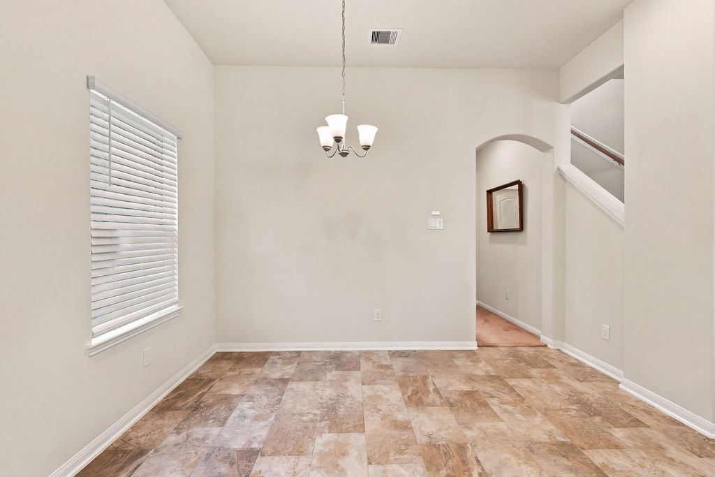 Dining room.