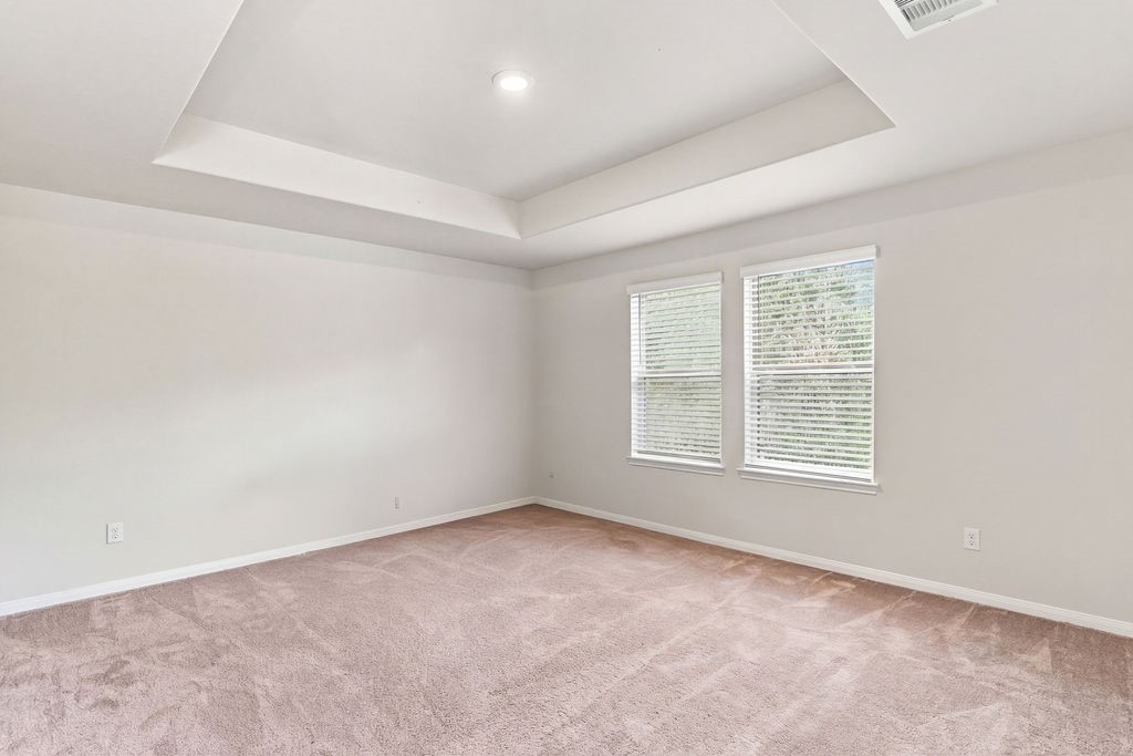 Game/office/study/movie room.