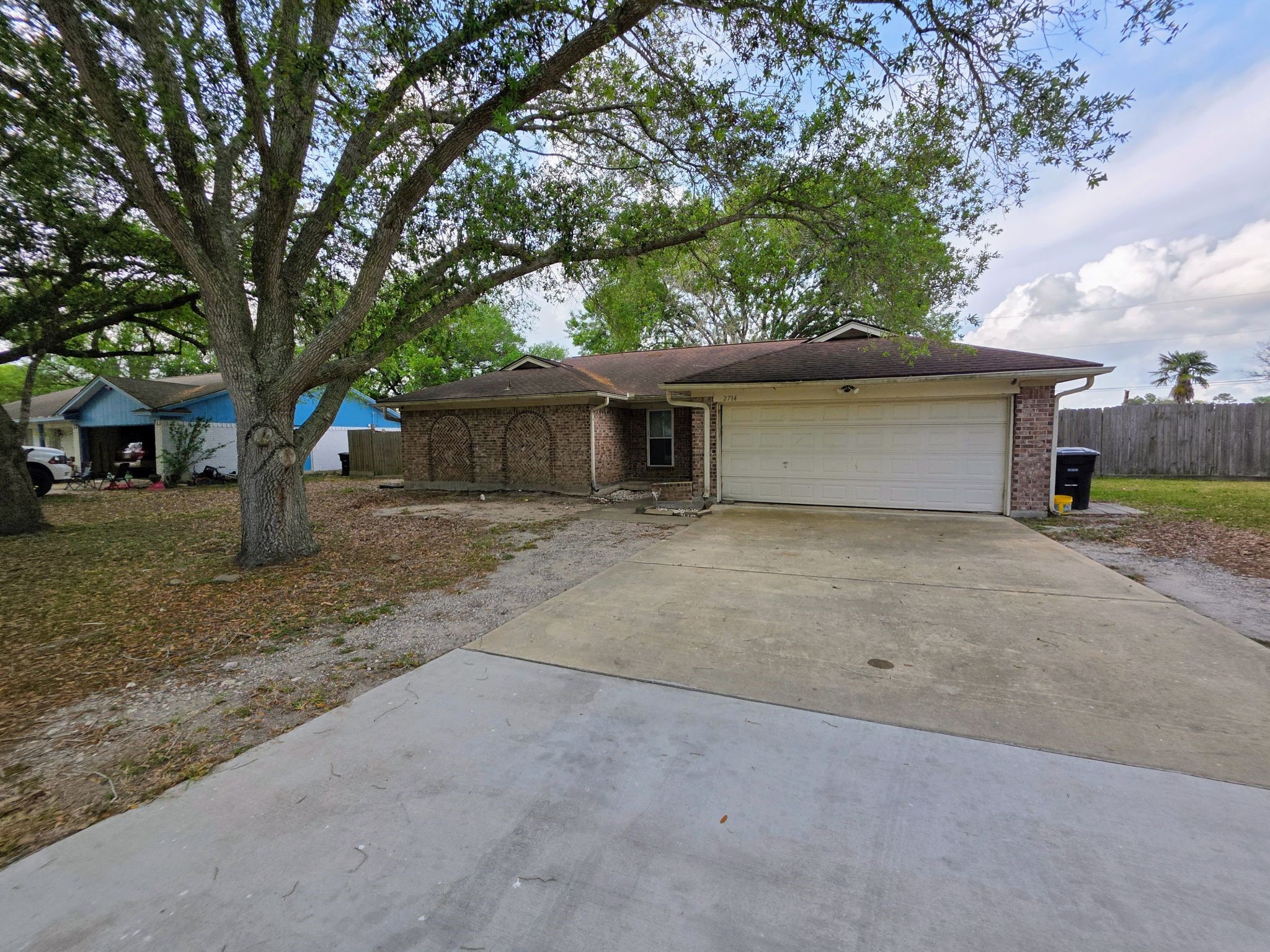 2714 Westfield Street, Alvin, TX 77511 2714 Westfield Street, Alvin, TX 77511