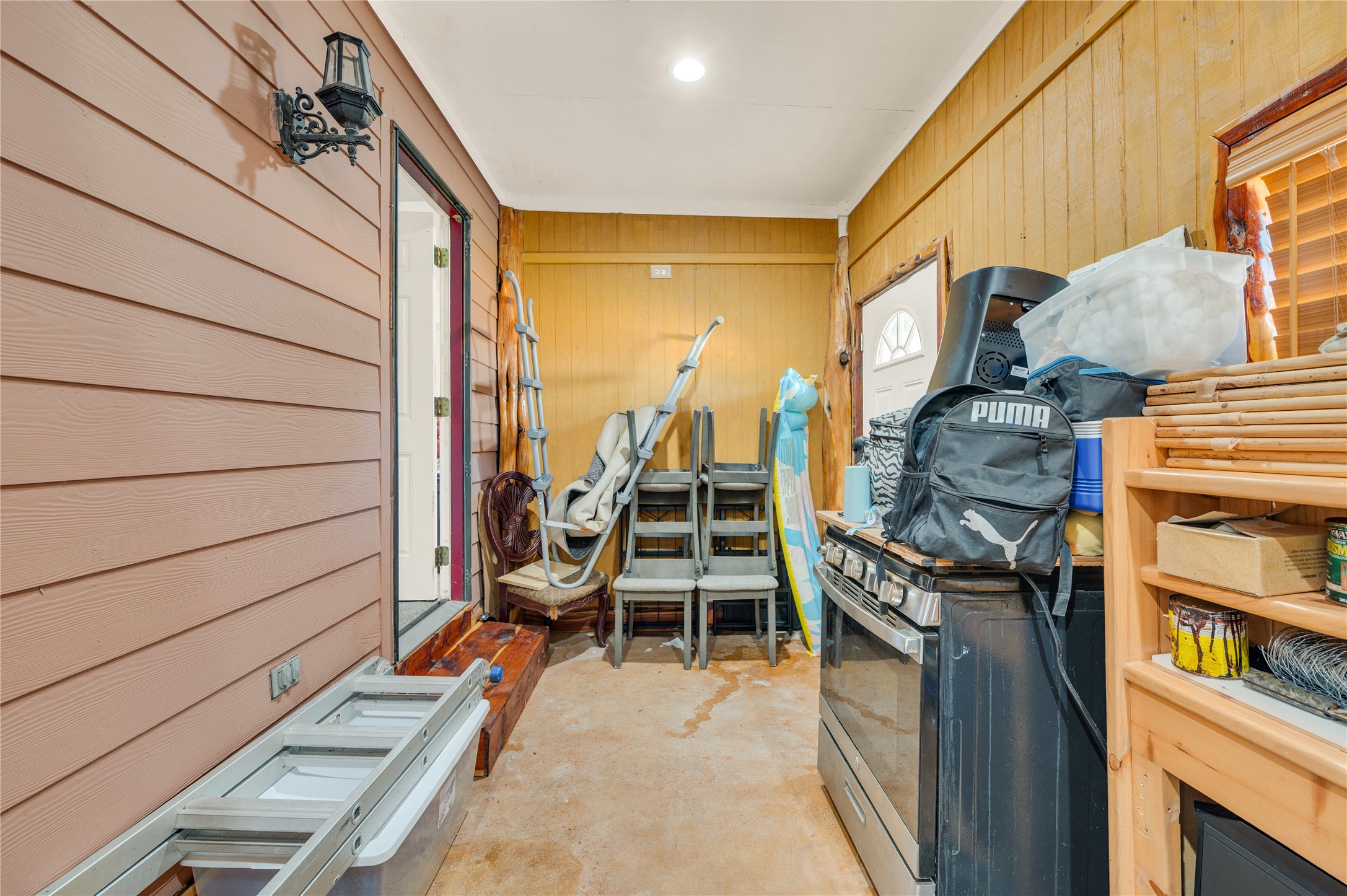 2713 Avenue C, Dickinson, TX 77539