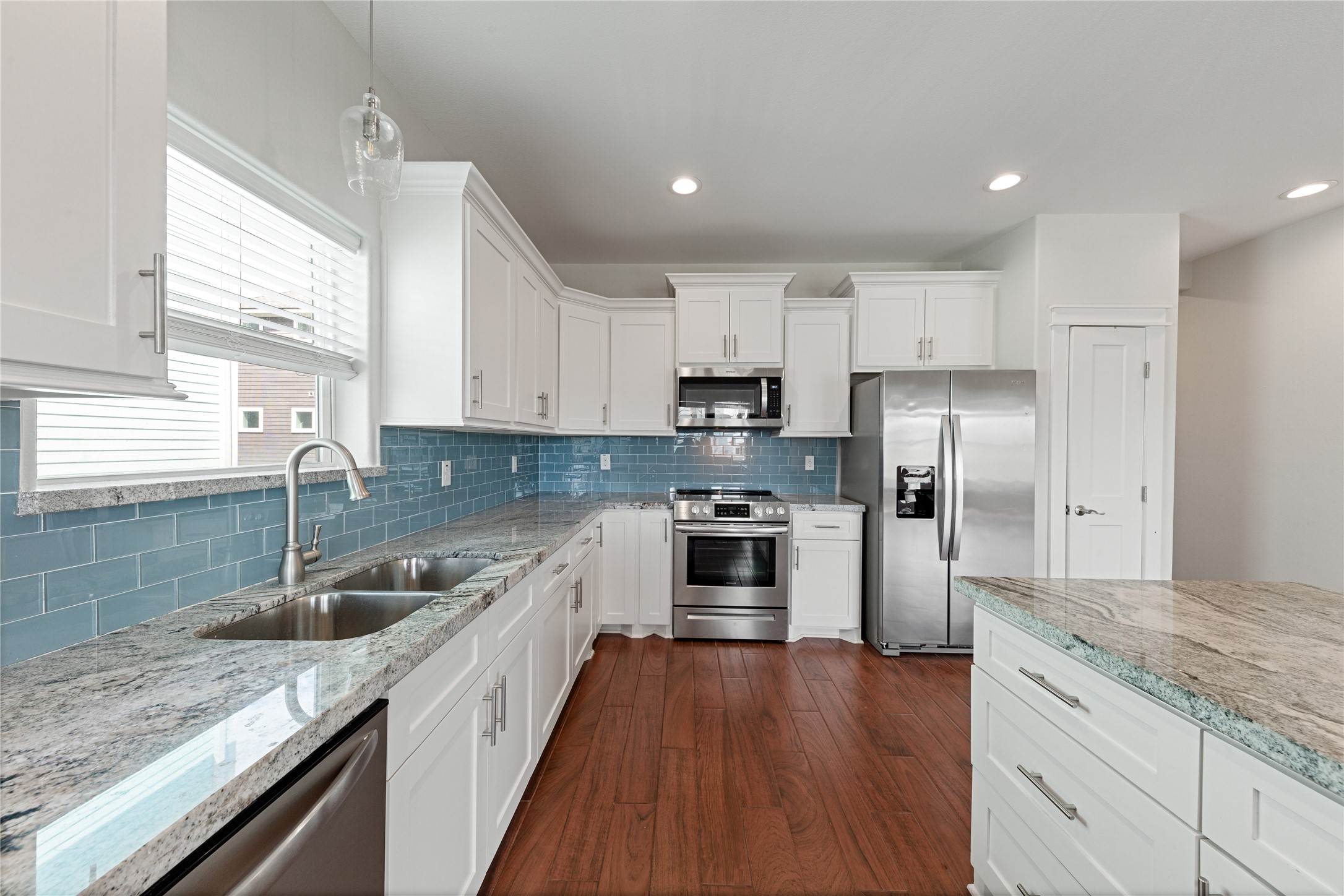 Open kitchen Open kitchen