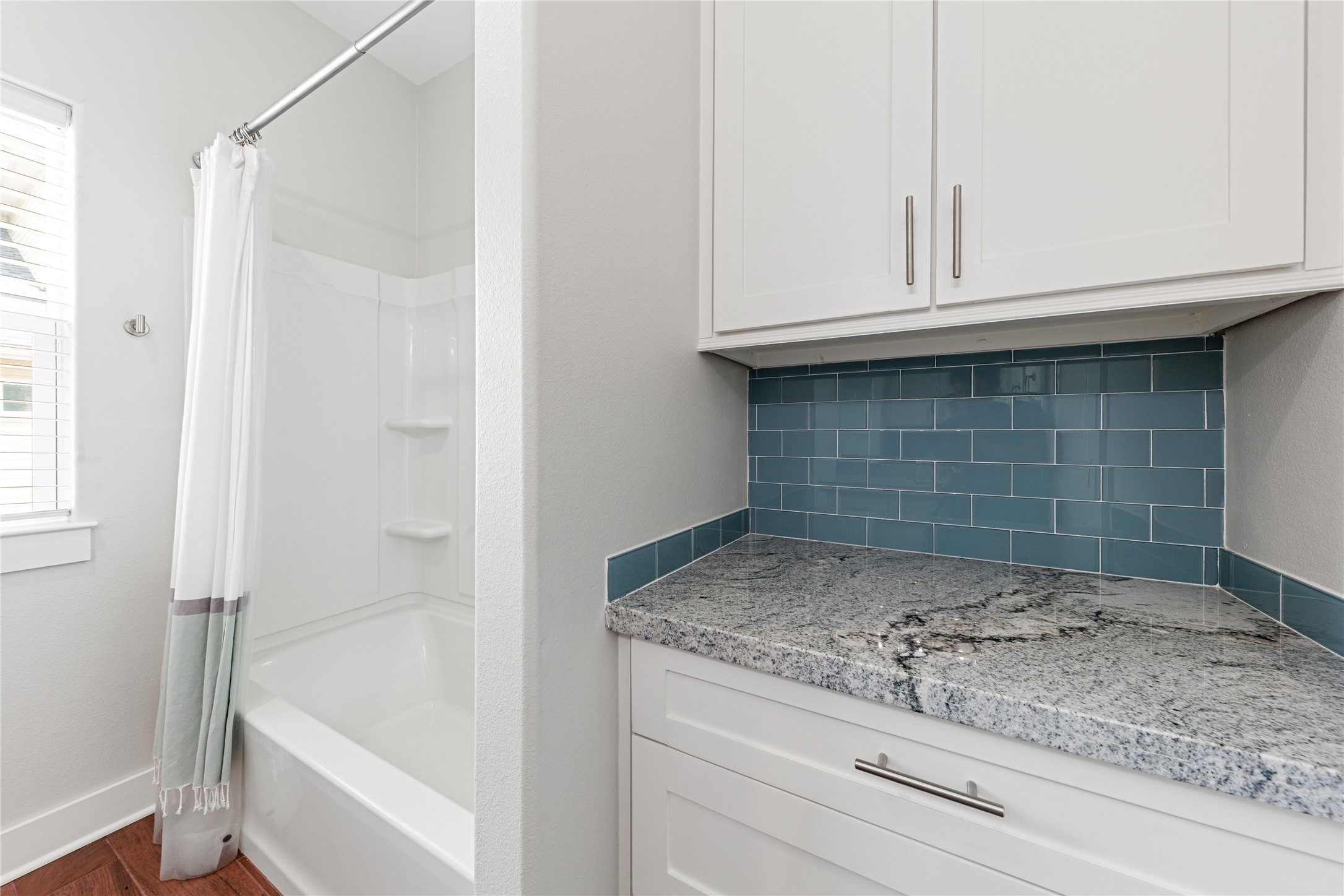 2nd Full Bathroom