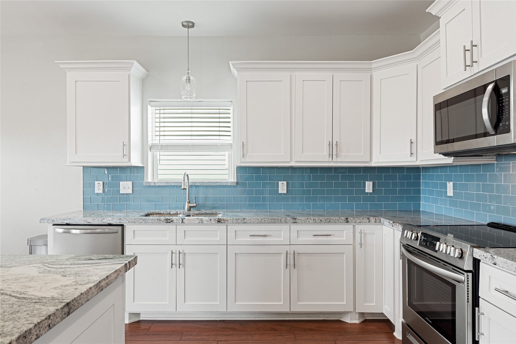 Custom Cabinets Custom Cabinets