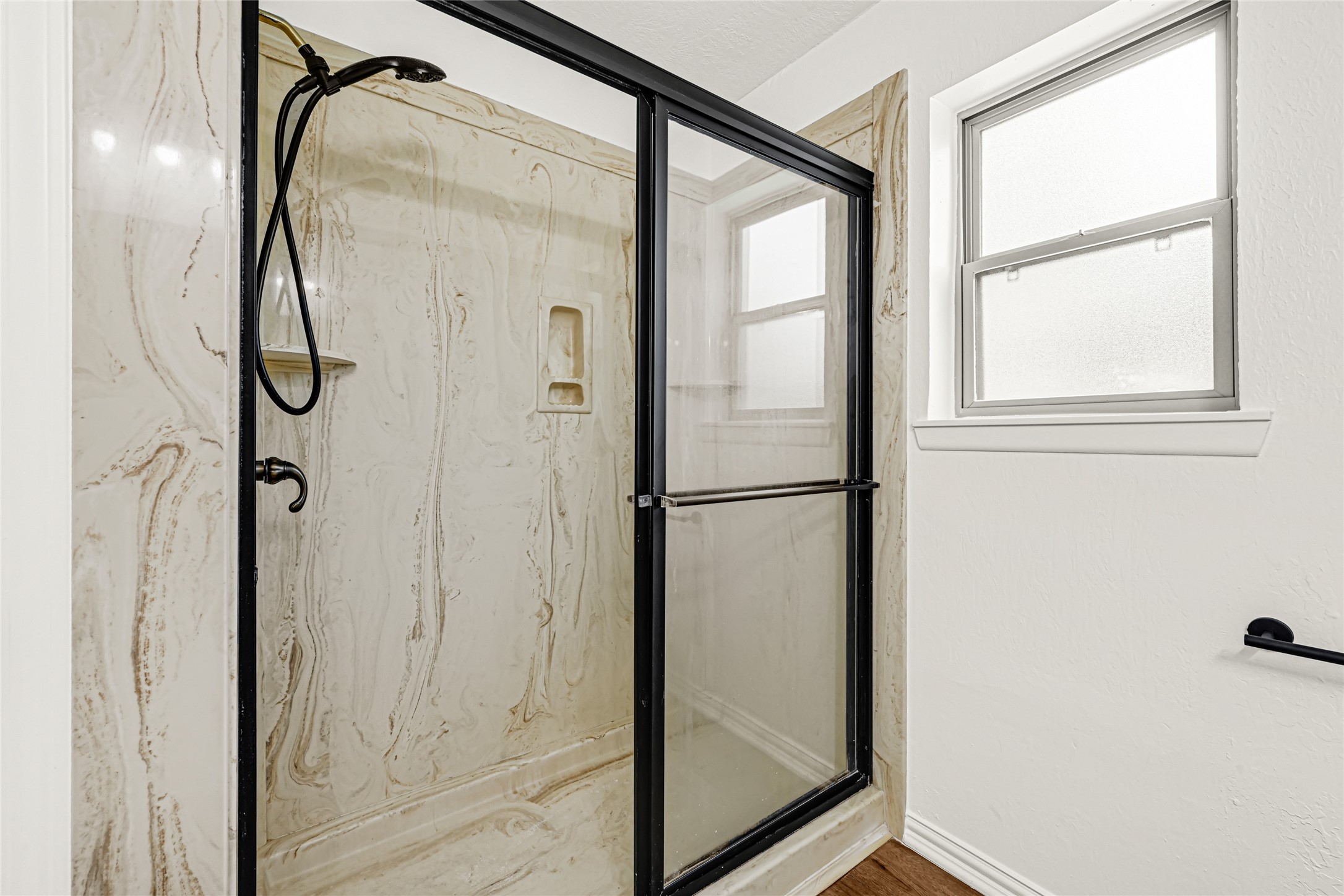 Stand up shower