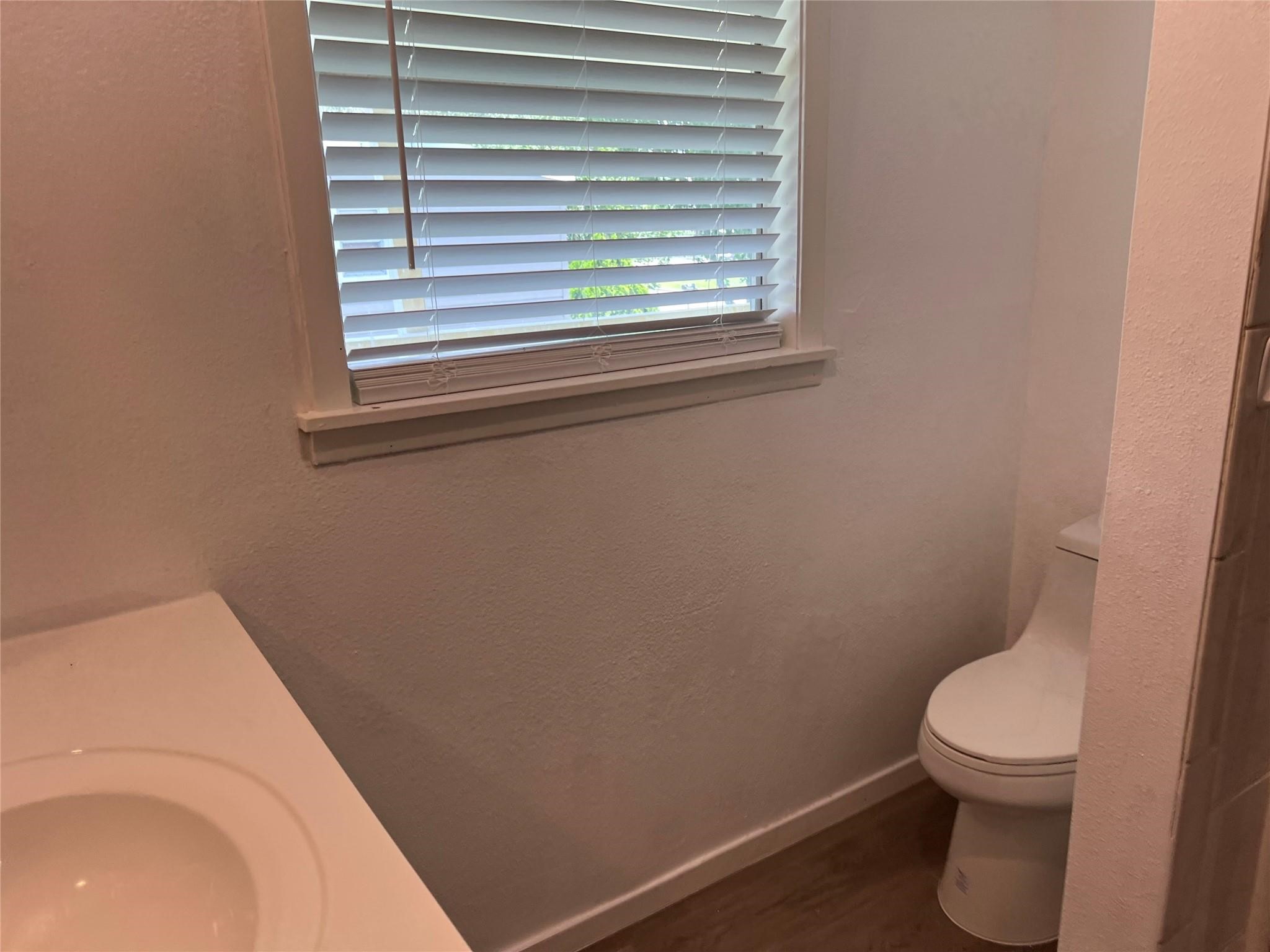 215 13th Street, San Leon, TX 77539
