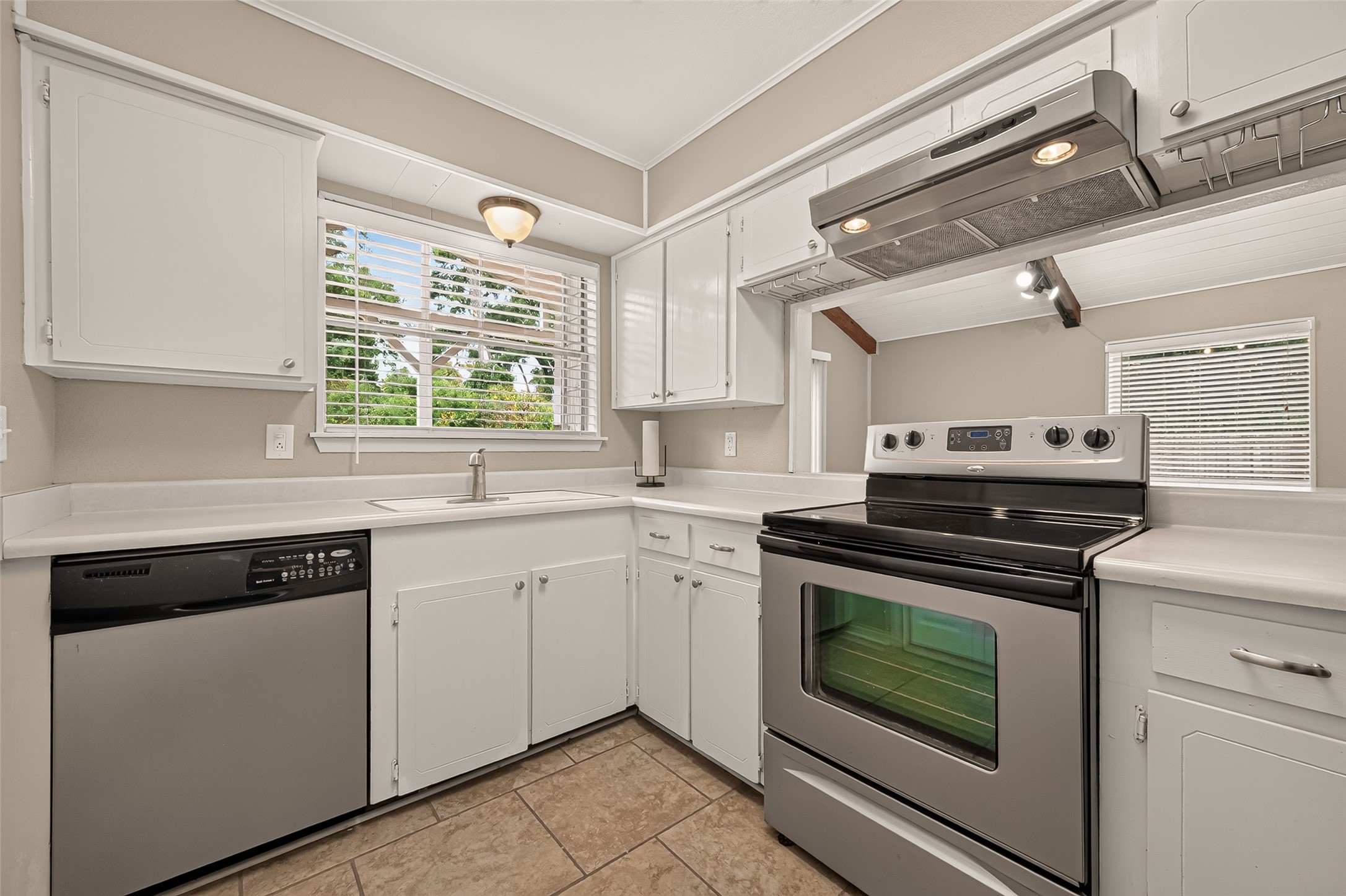 2606 Bammel Timbers Lane, Houston, TX 77068