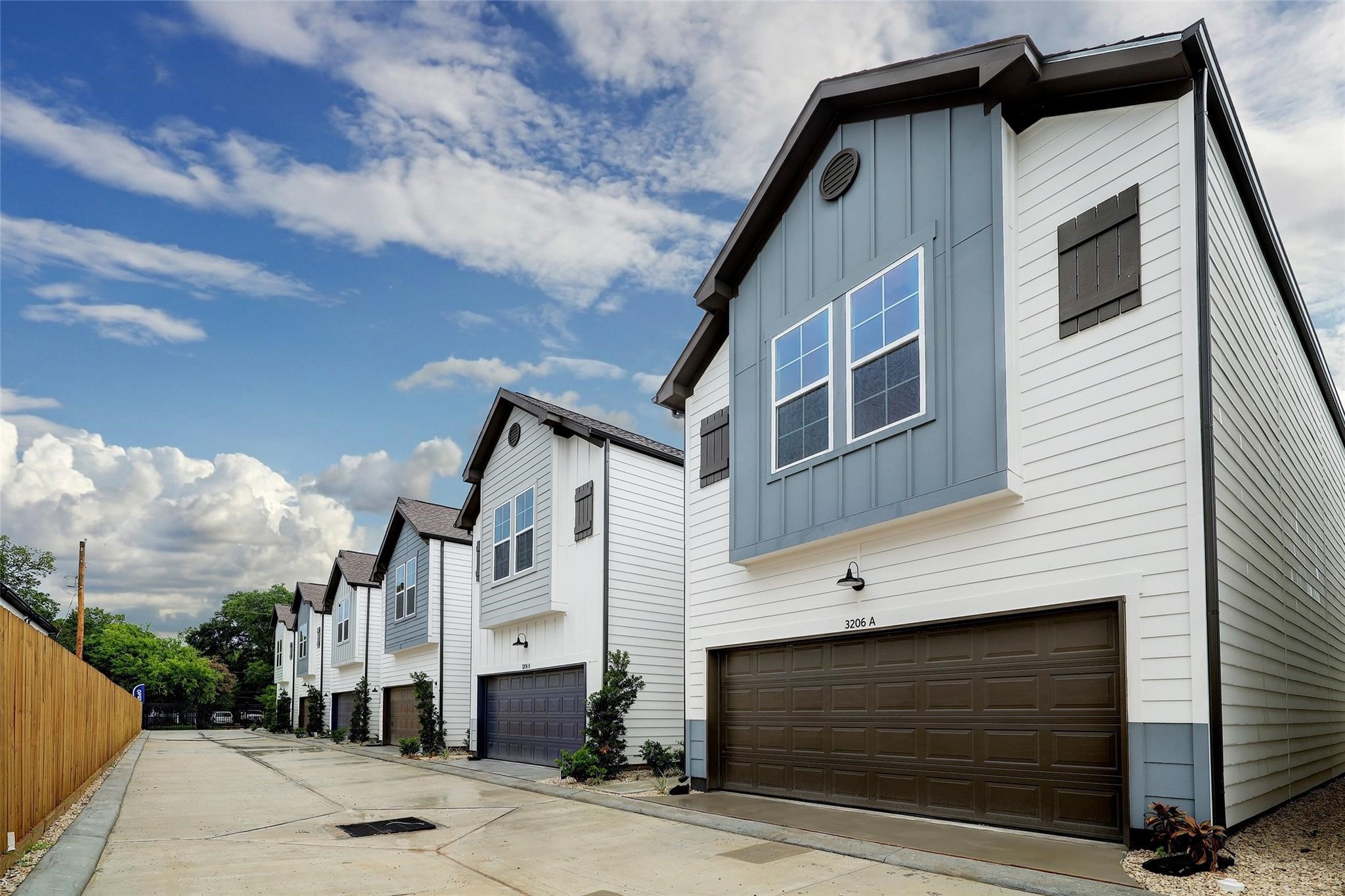 3206 Bostic Street, Houston, TX 77093 3206 Bostic Street, Houston, TX 77093
