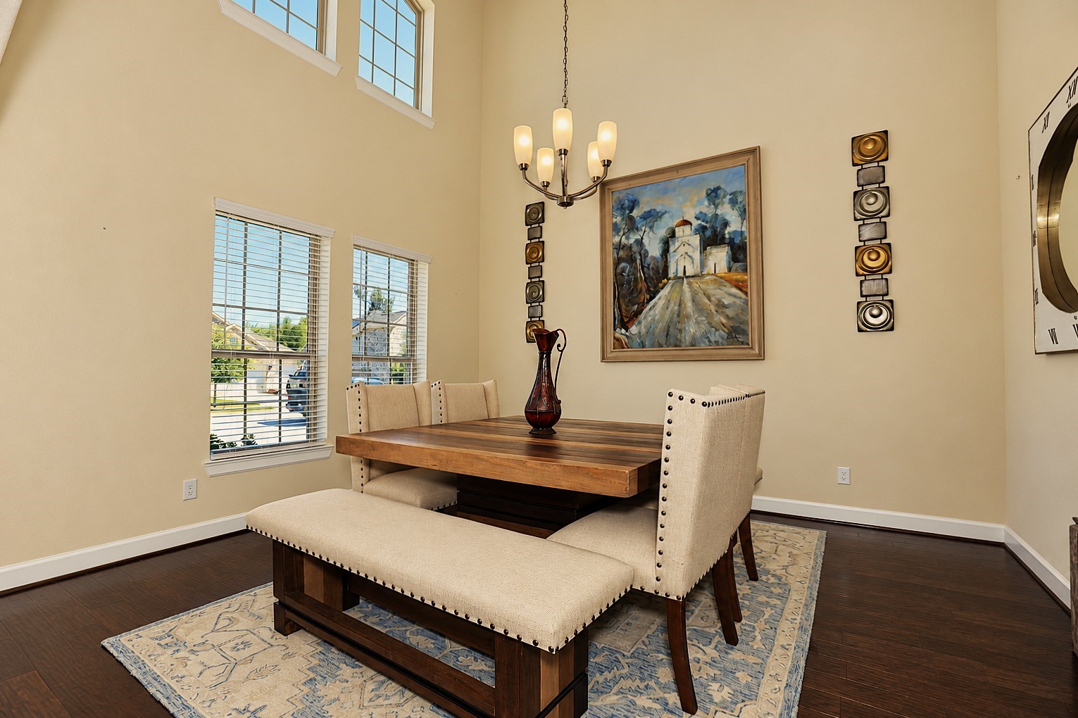 Formal Dining