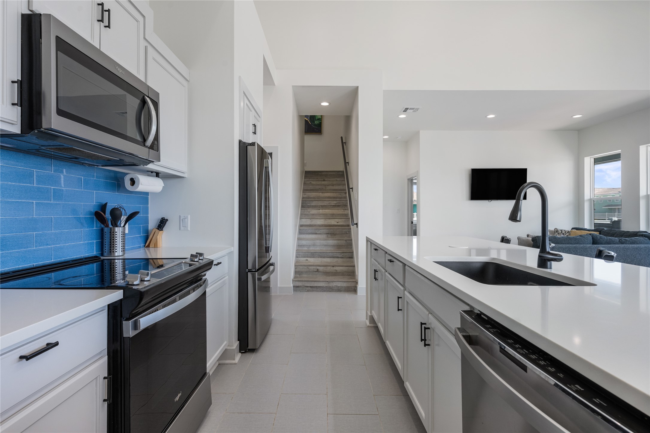 3841 Biscayne Beach Road, Crystal Beach, TX 77650