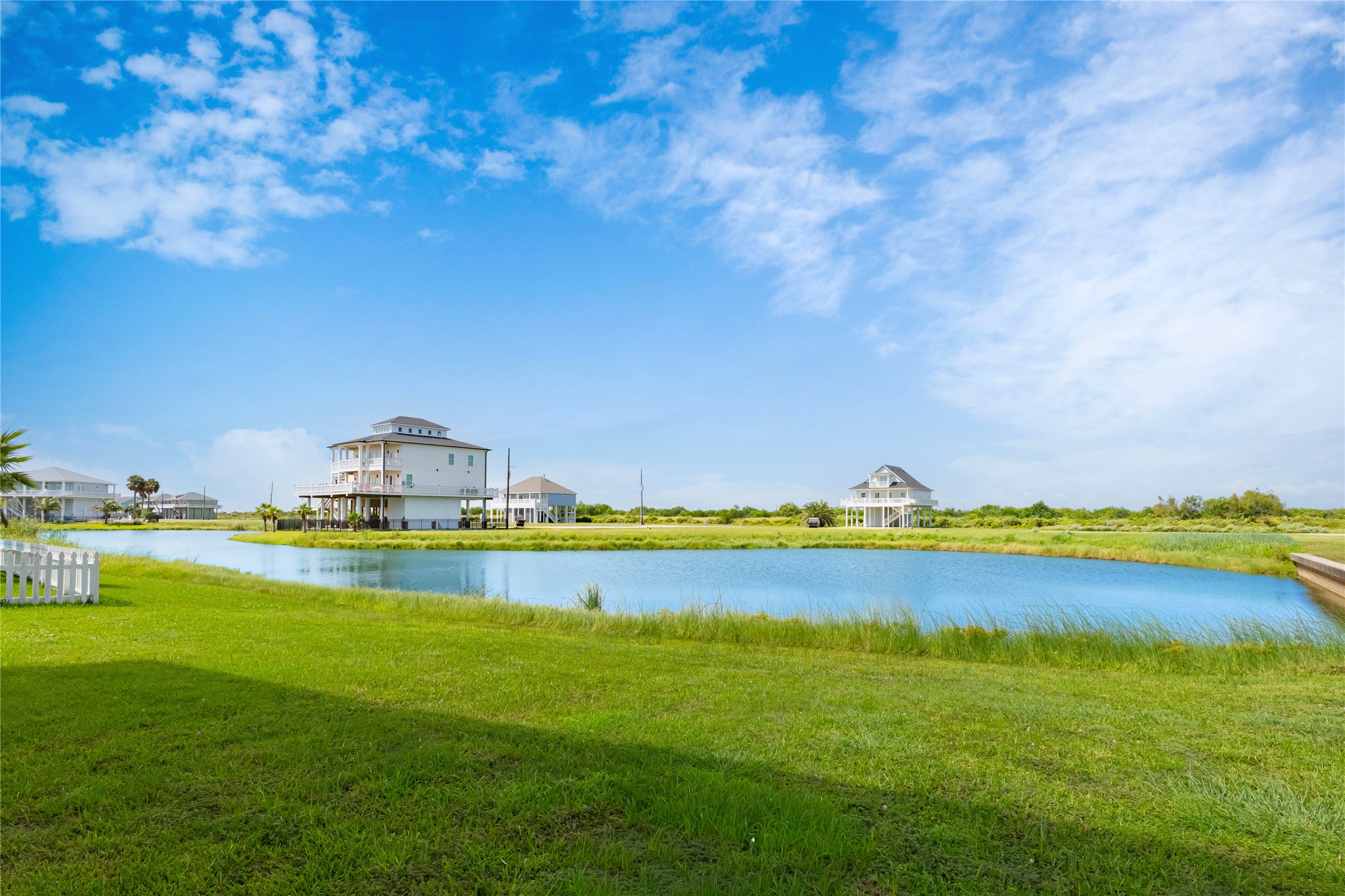 3841 Biscayne Beach Road, Crystal Beach, TX 77650