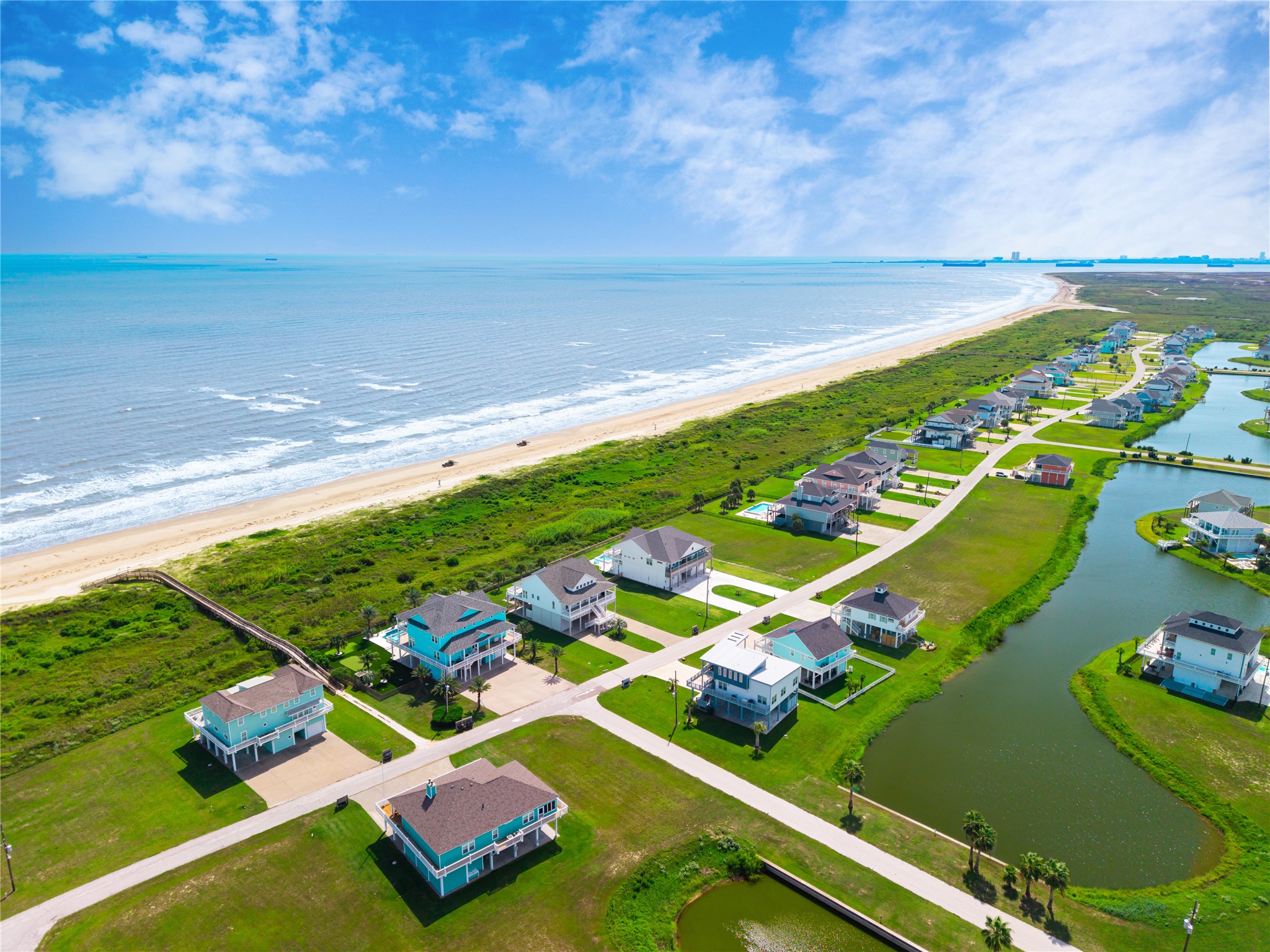 3841 Biscayne Beach Road, Crystal Beach, TX 77650