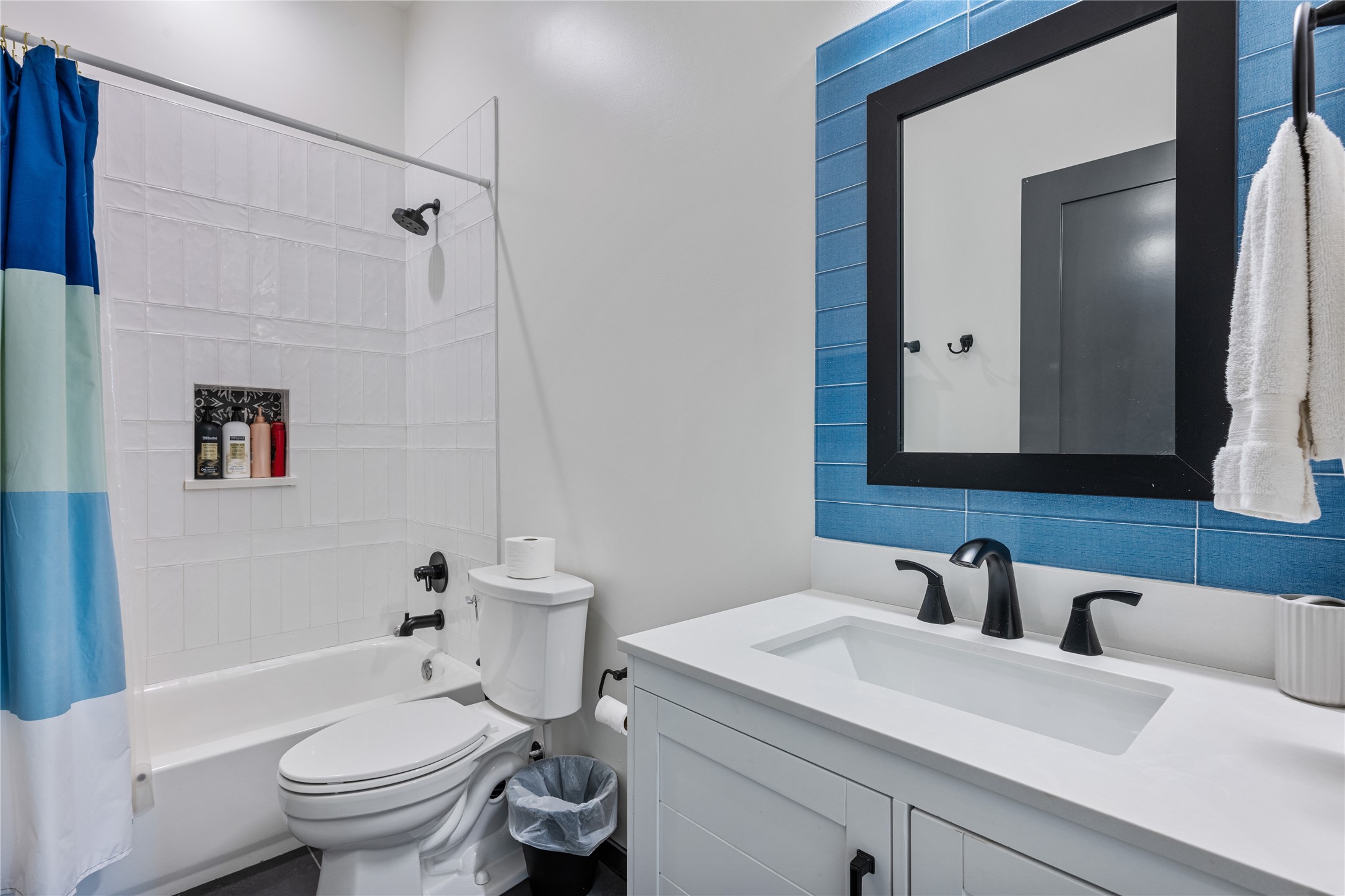 3841 Biscayne Beach Road, Crystal Beach, TX 77650