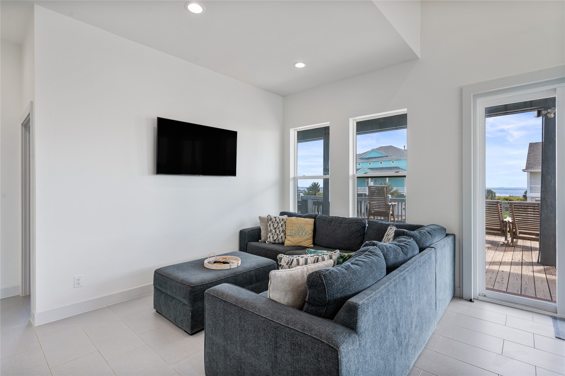 3841 Biscayne Beach Road, Crystal Beach, TX 77650