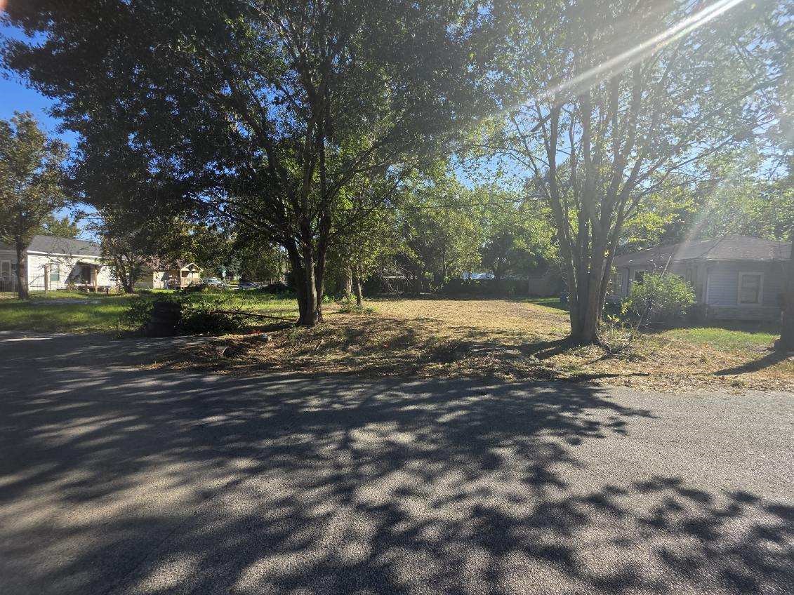 429 Avenue I, Conroe, TX 77301