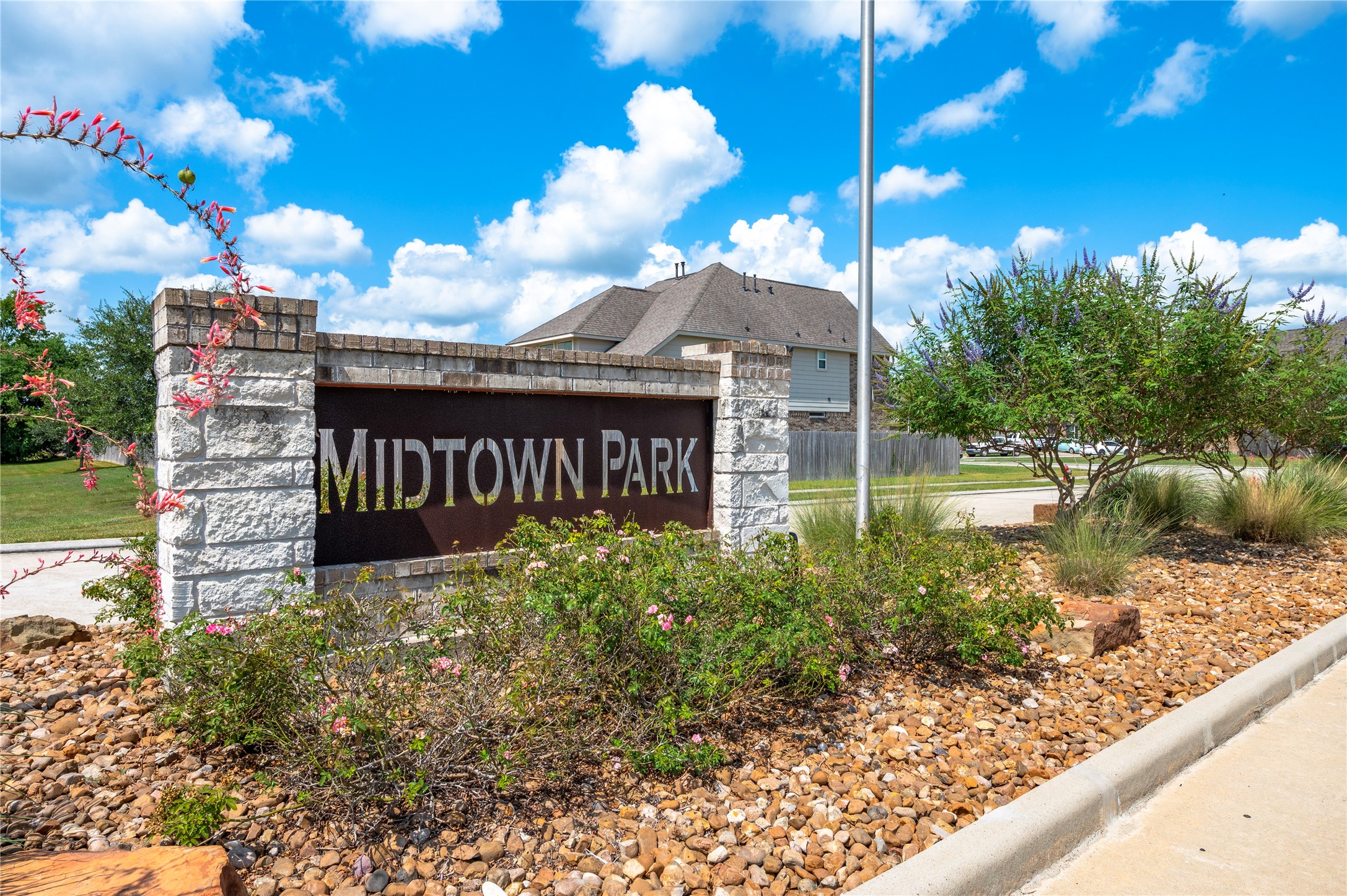 1849 Kenley Way, Alvin, TX 77511 1849 Kenley Way, Alvin, TX 77511