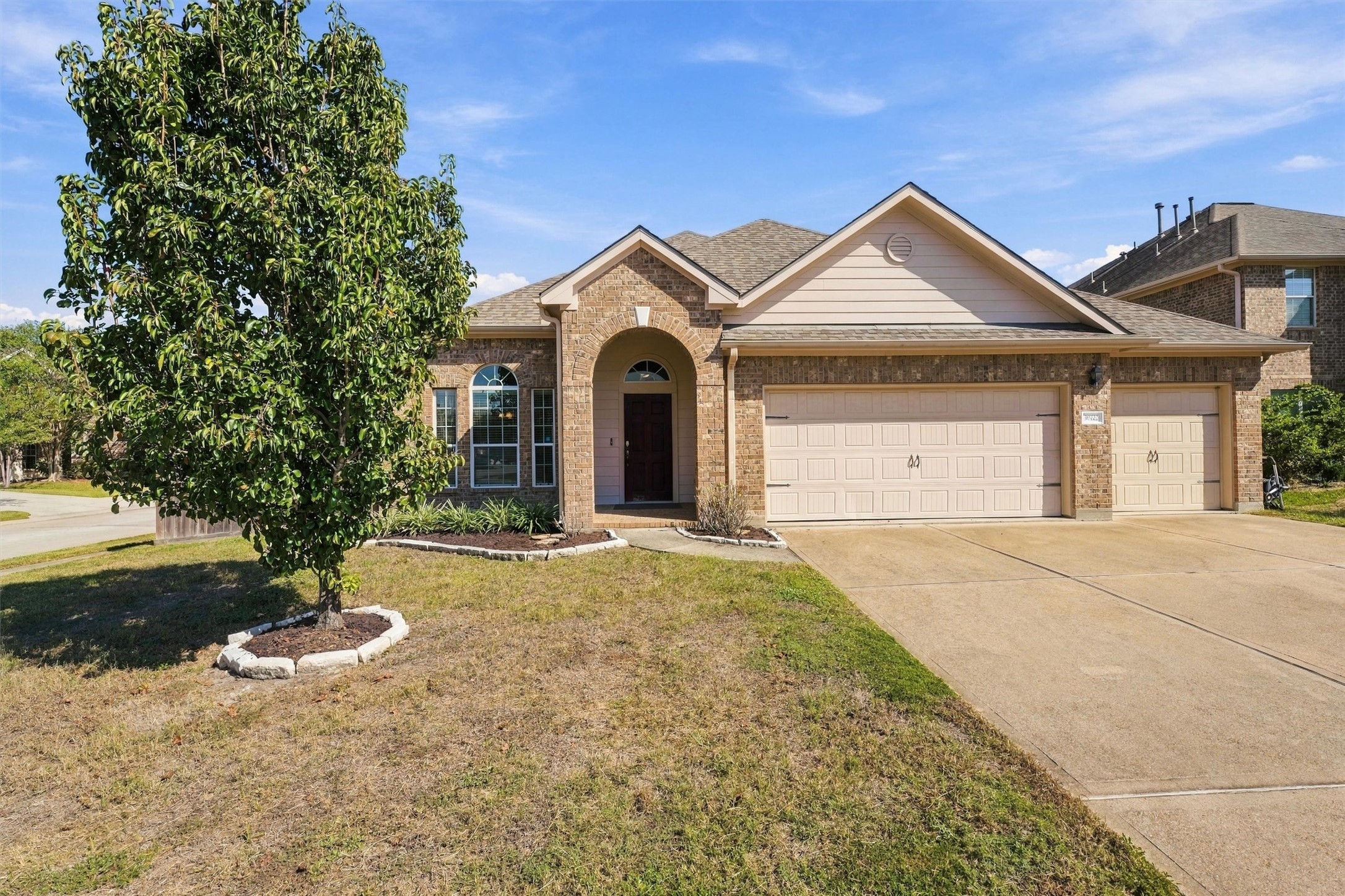 Beautifully refreshed home situated on a desirable corner lot with a 3-car attached garage. Beautifully refreshed home situated on a desirable corner lot with a 3-car attached garage.