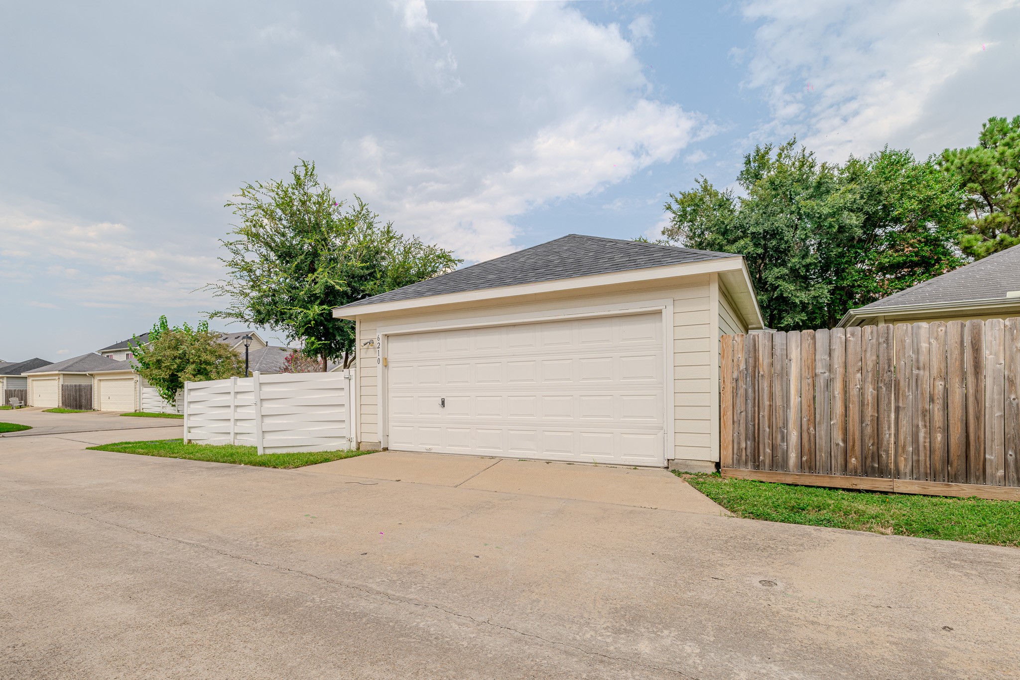 6210 Lone Prairie Way, Katy, TX 77449