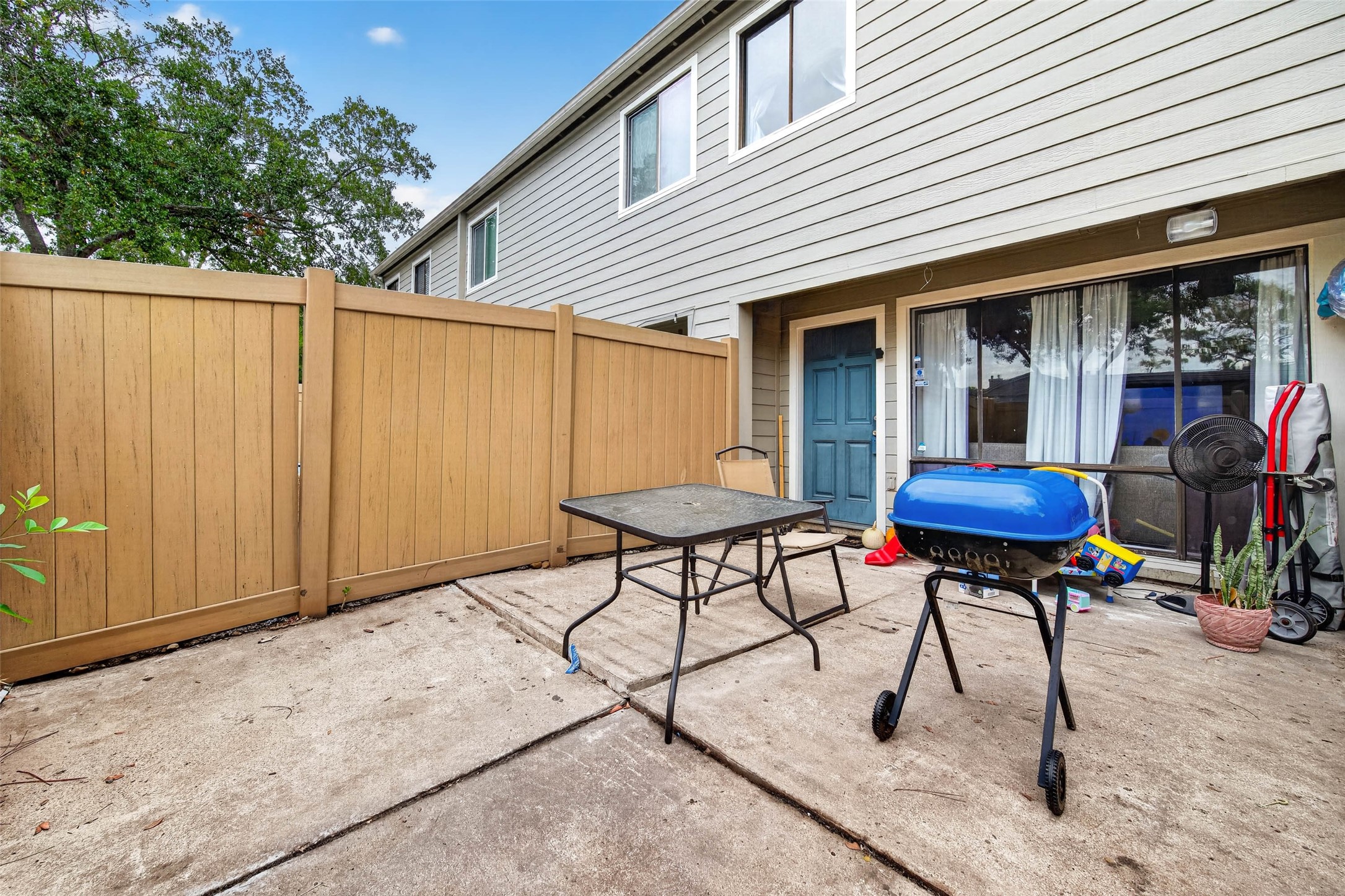 2305 Briarwest Boulevard, Houston, TX 77077