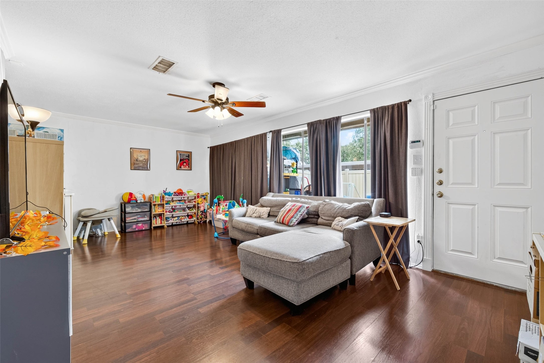 2305 Briarwest Boulevard, Houston, TX 77077