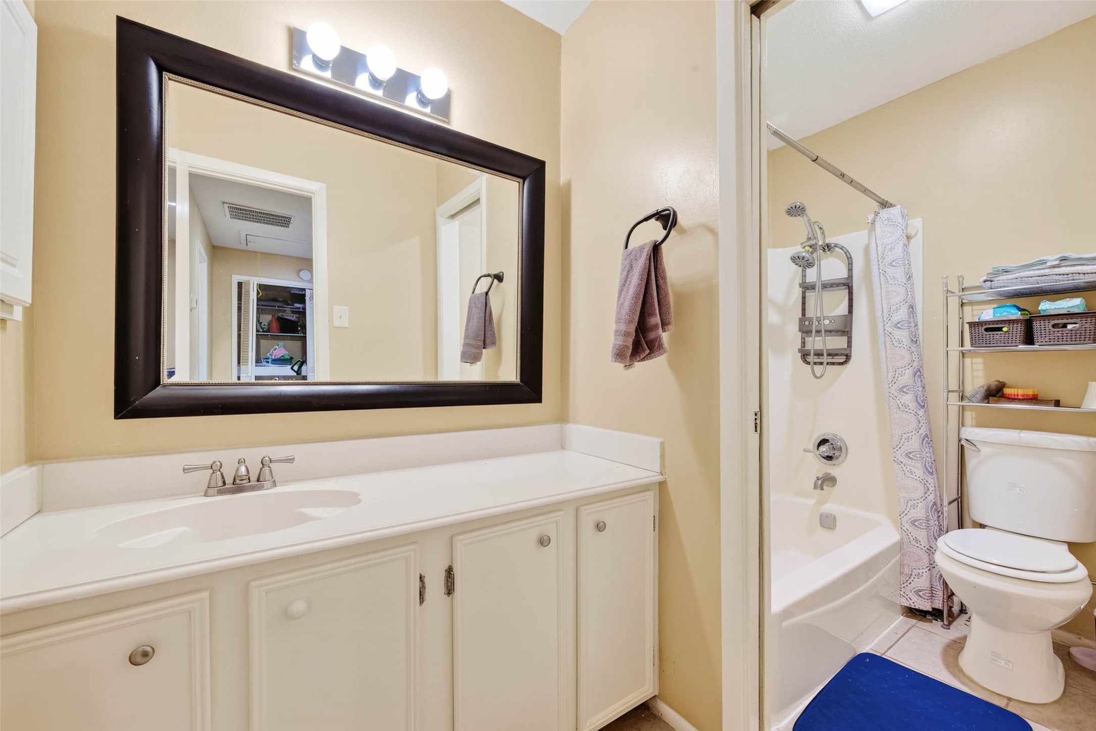 2305 Briarwest Boulevard, Houston, TX 77077