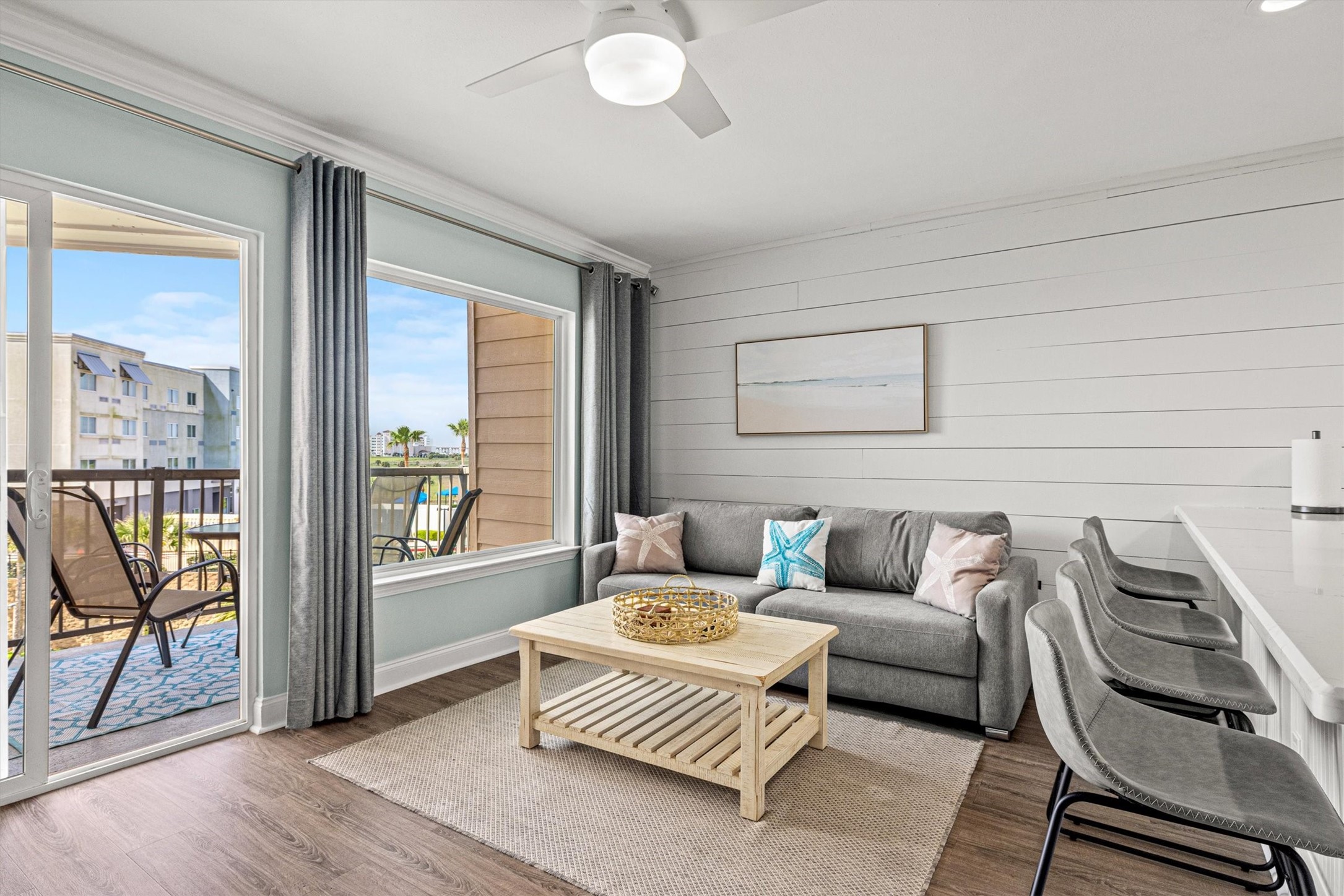 9520 Seawall Boulevard, #319, Galveston, TX 77554