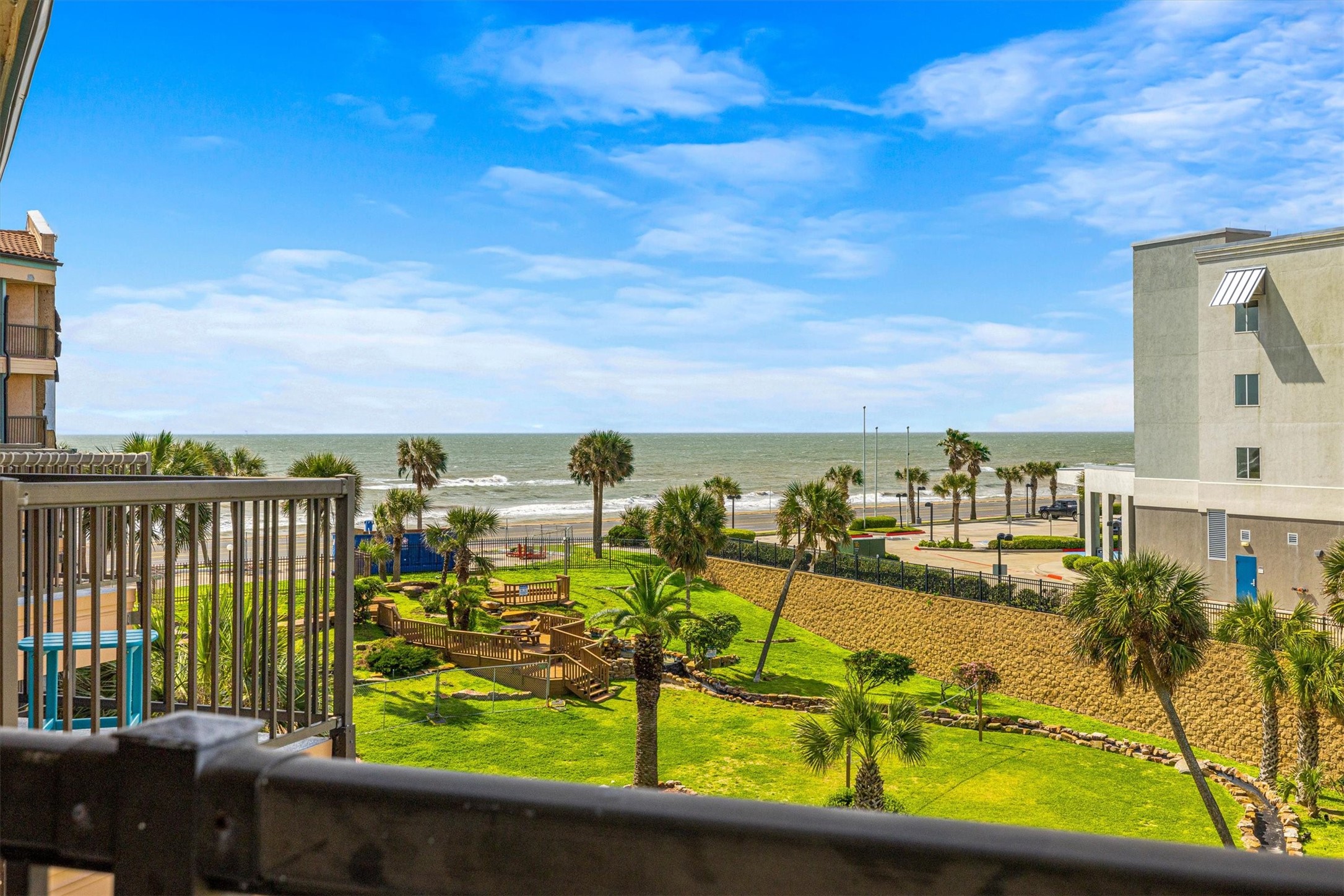 9520 Seawall Boulevard, #319, Galveston, TX 77554