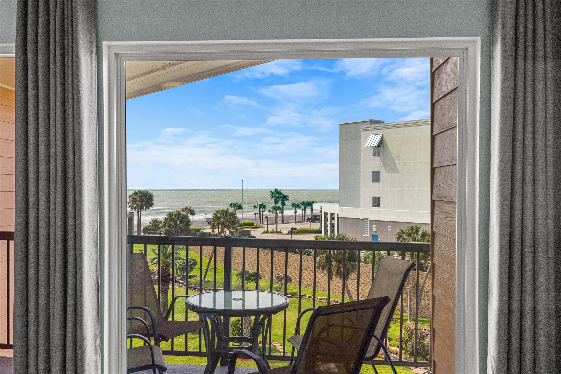 9520 Seawall Boulevard, #319, Galveston, TX 77554