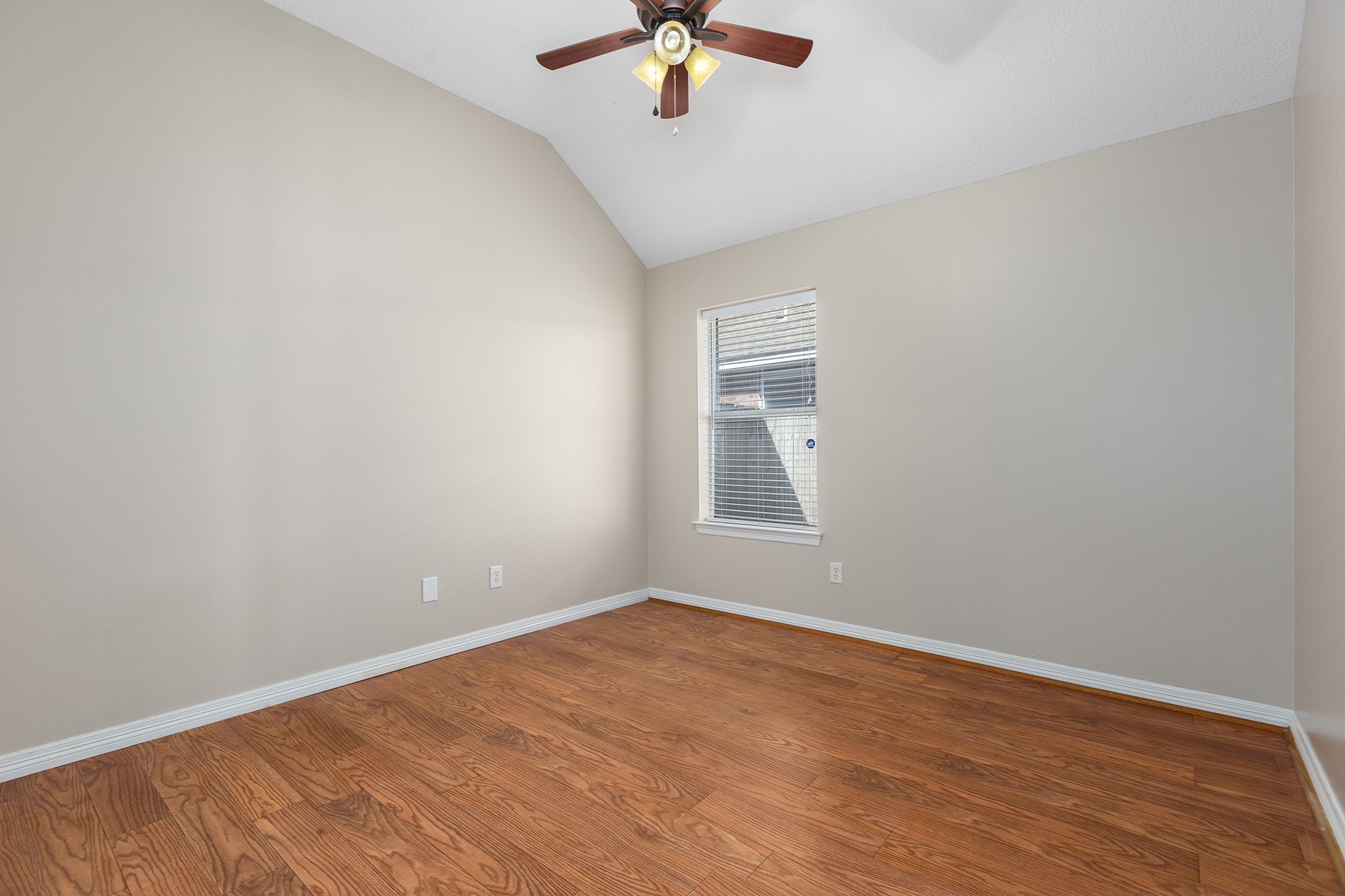 8015 Sports Haven Drive, Humble, TX 77346