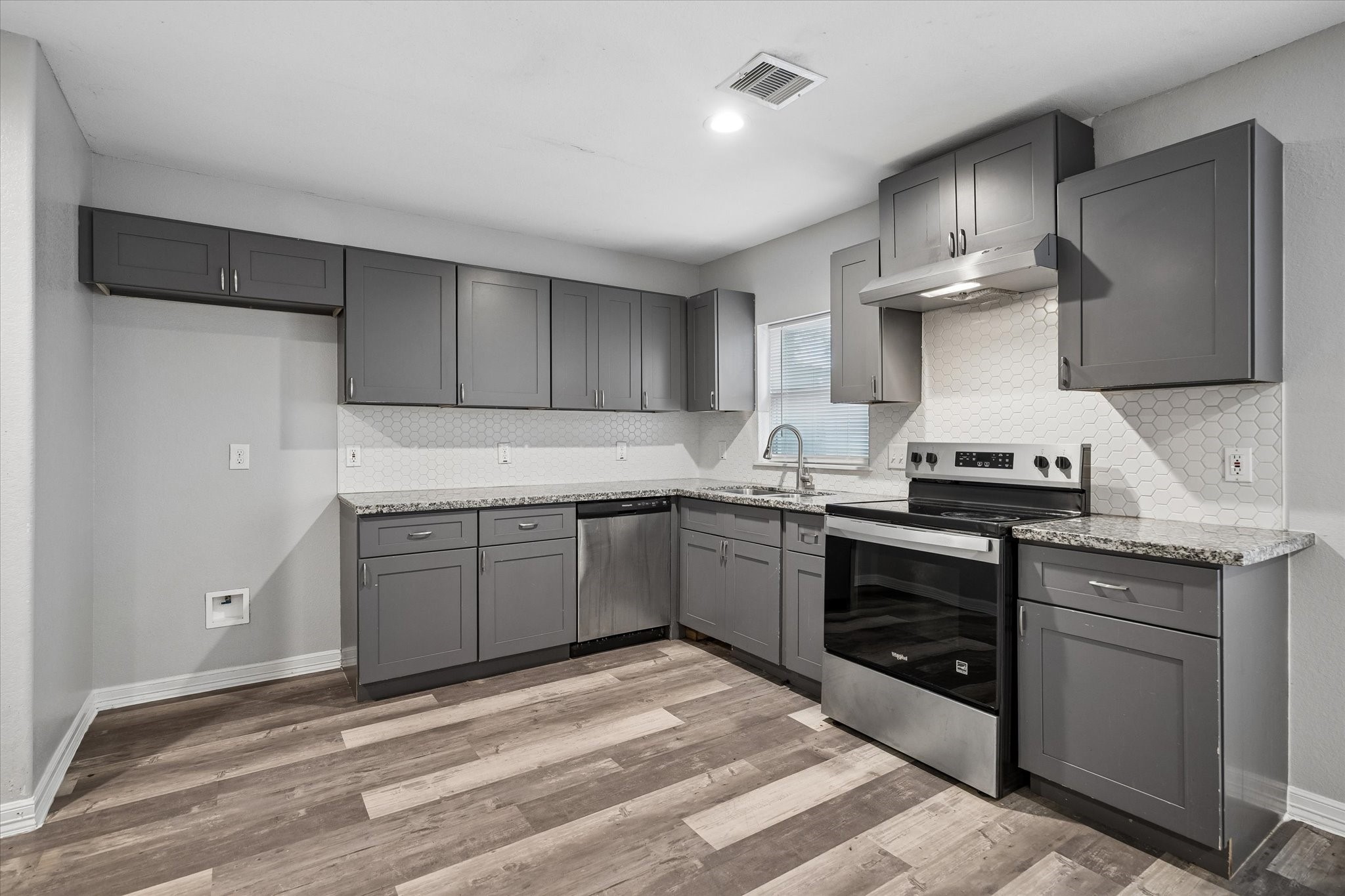 1894 Dolly Wright Street, Houston, TX 77088 1894 Dolly Wright Street, Houston, TX 77088