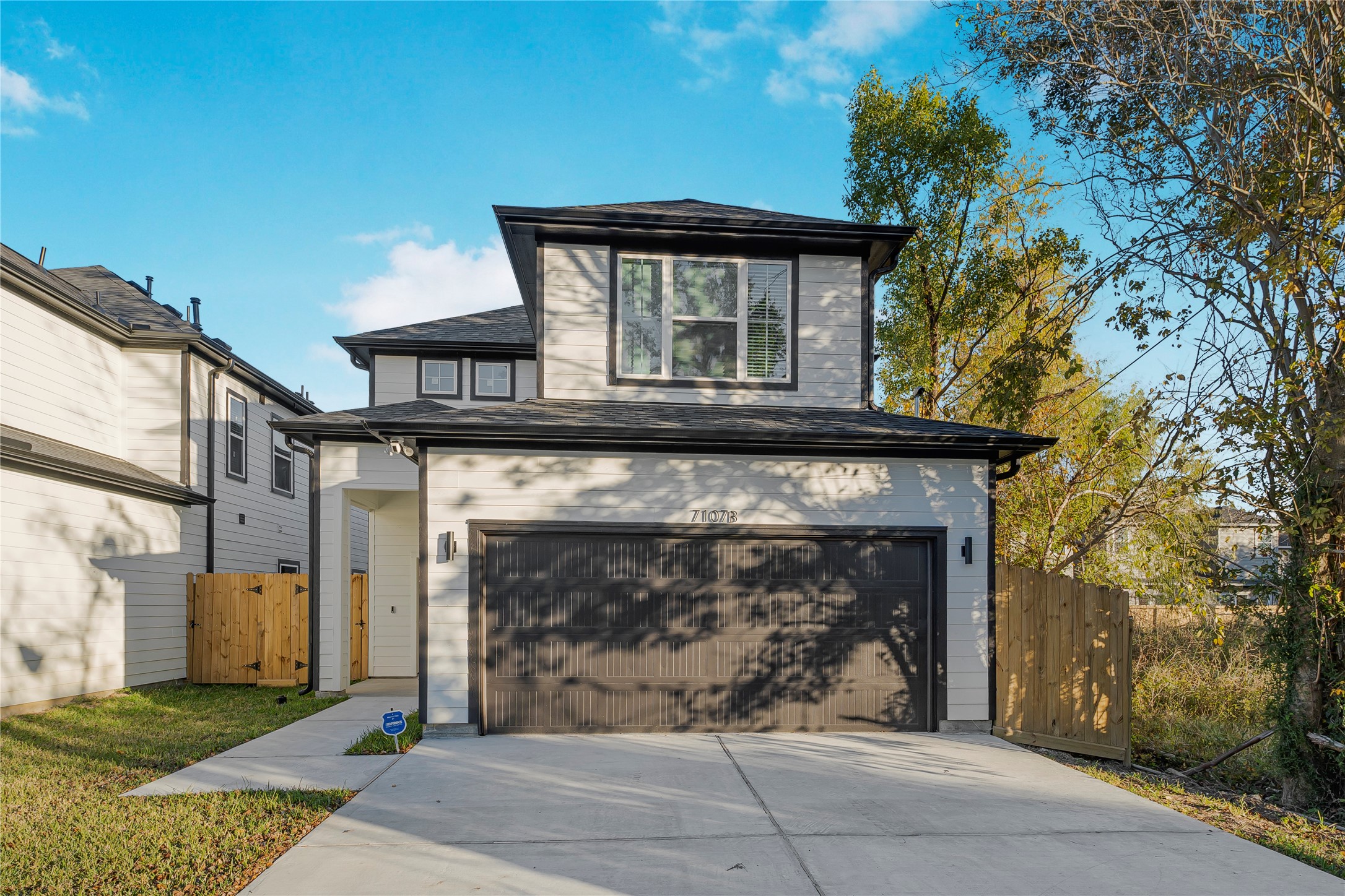7107 Foster St. Unit B