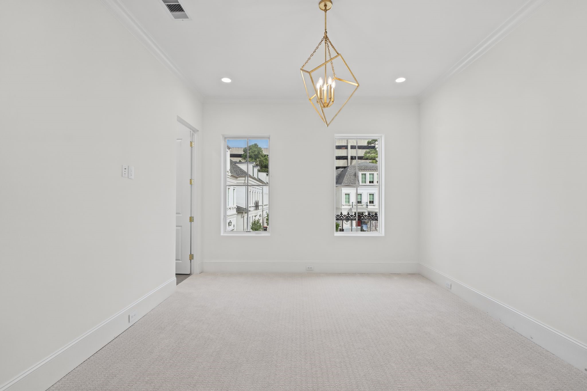25 Wentworth Gate Path, Houston, TX 77027