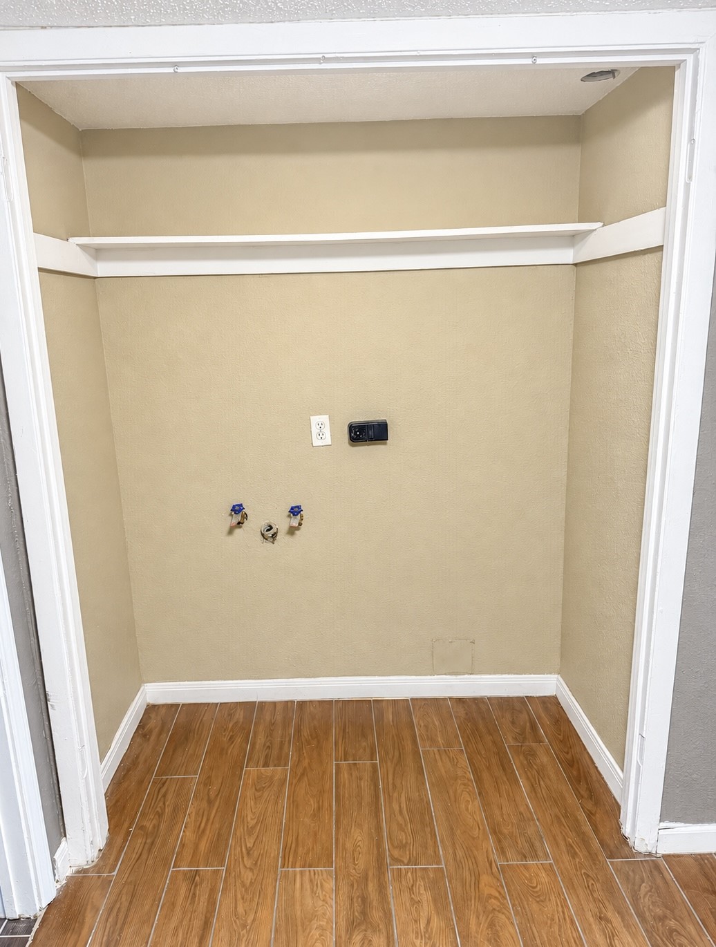 laundry area upstairs
