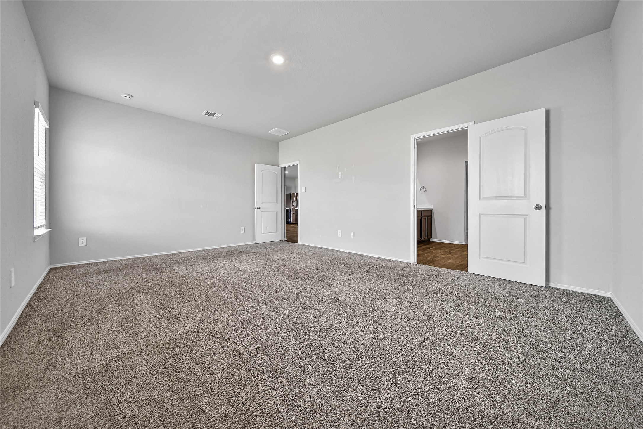 21323 Pine Mill Drive, New Caney, TX 77357