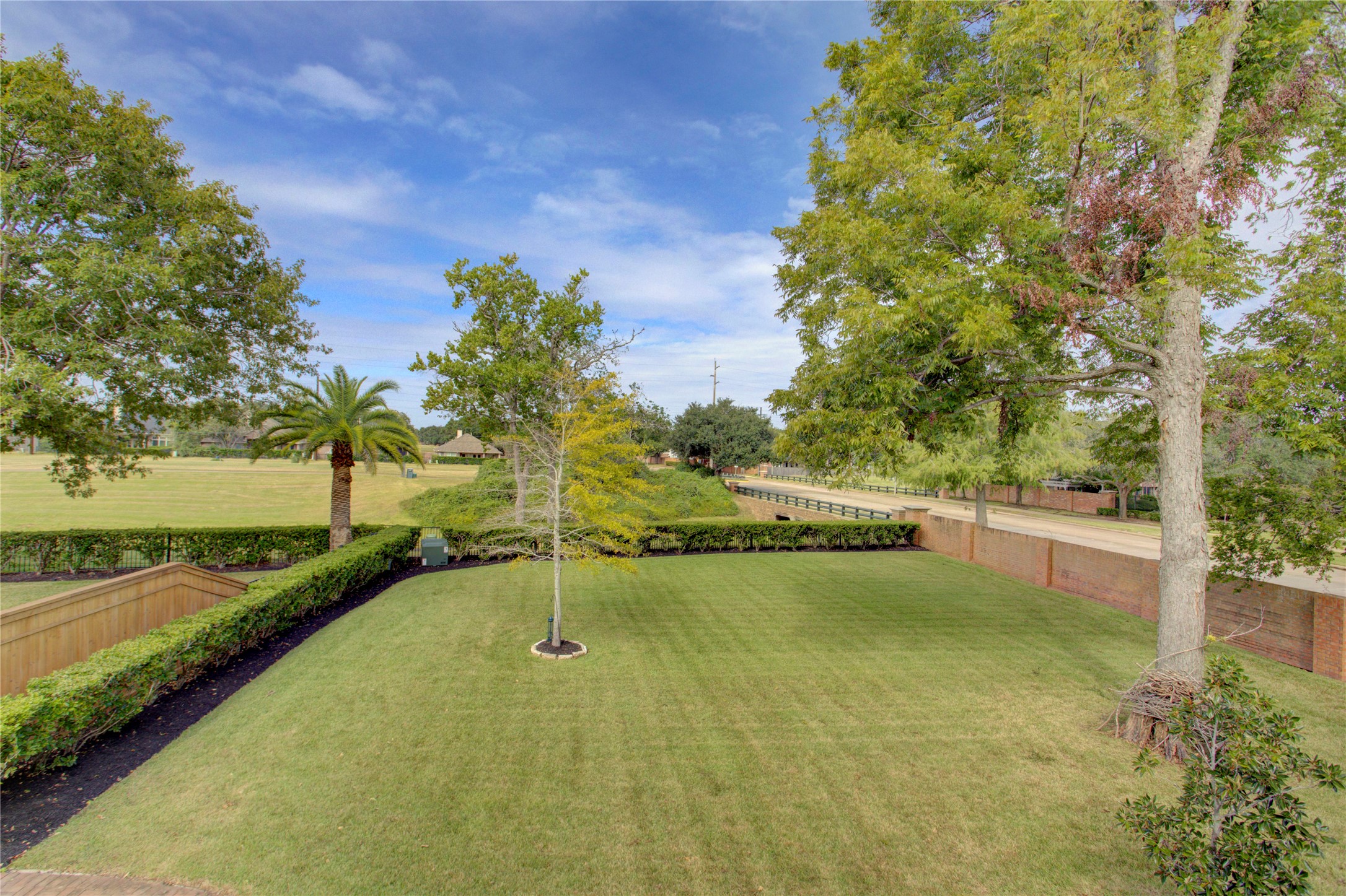 3319 Mill Hollow, Missouri City, TX 77459