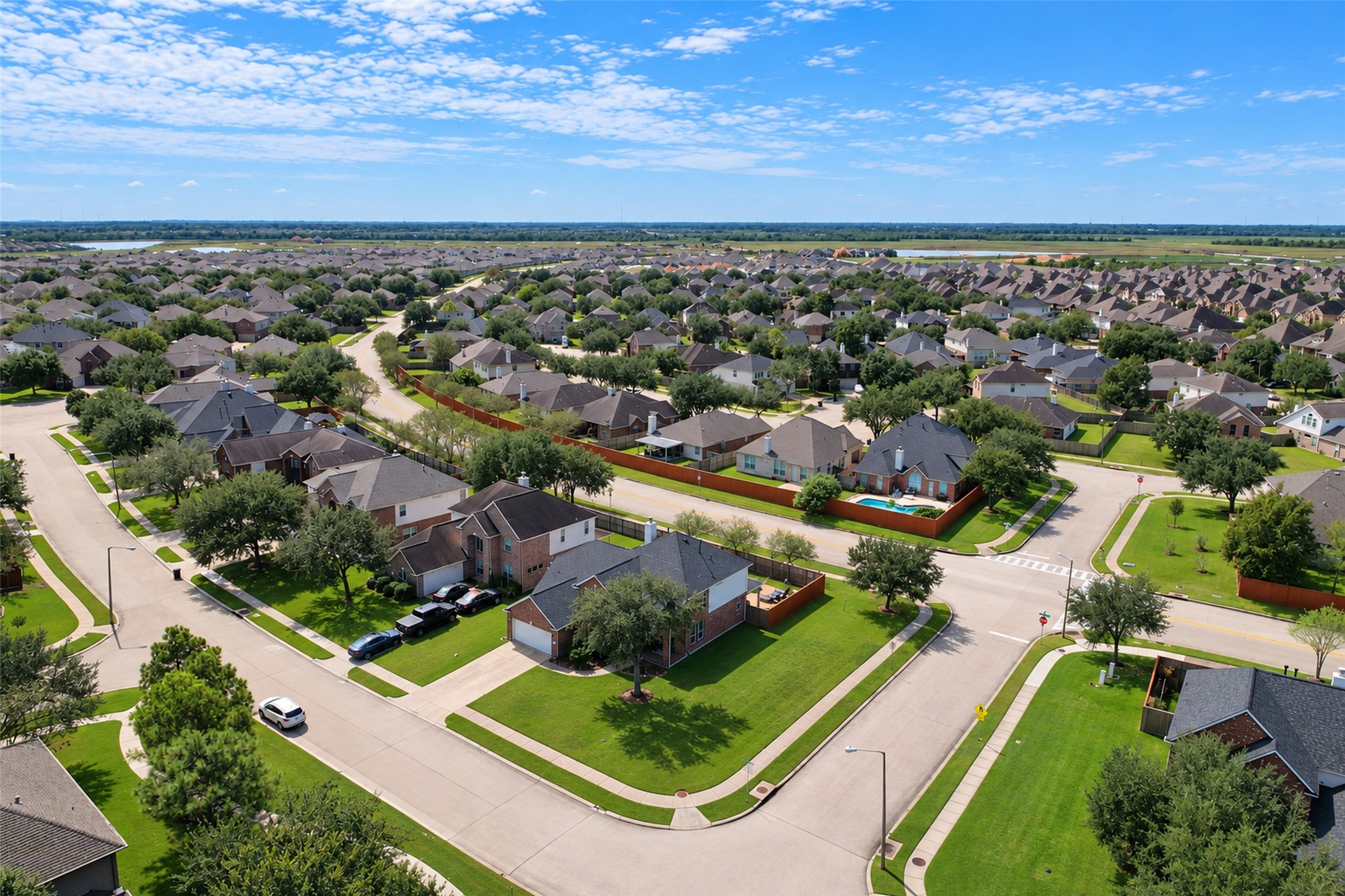 2207 Longspur Lane, League City, TX 77573