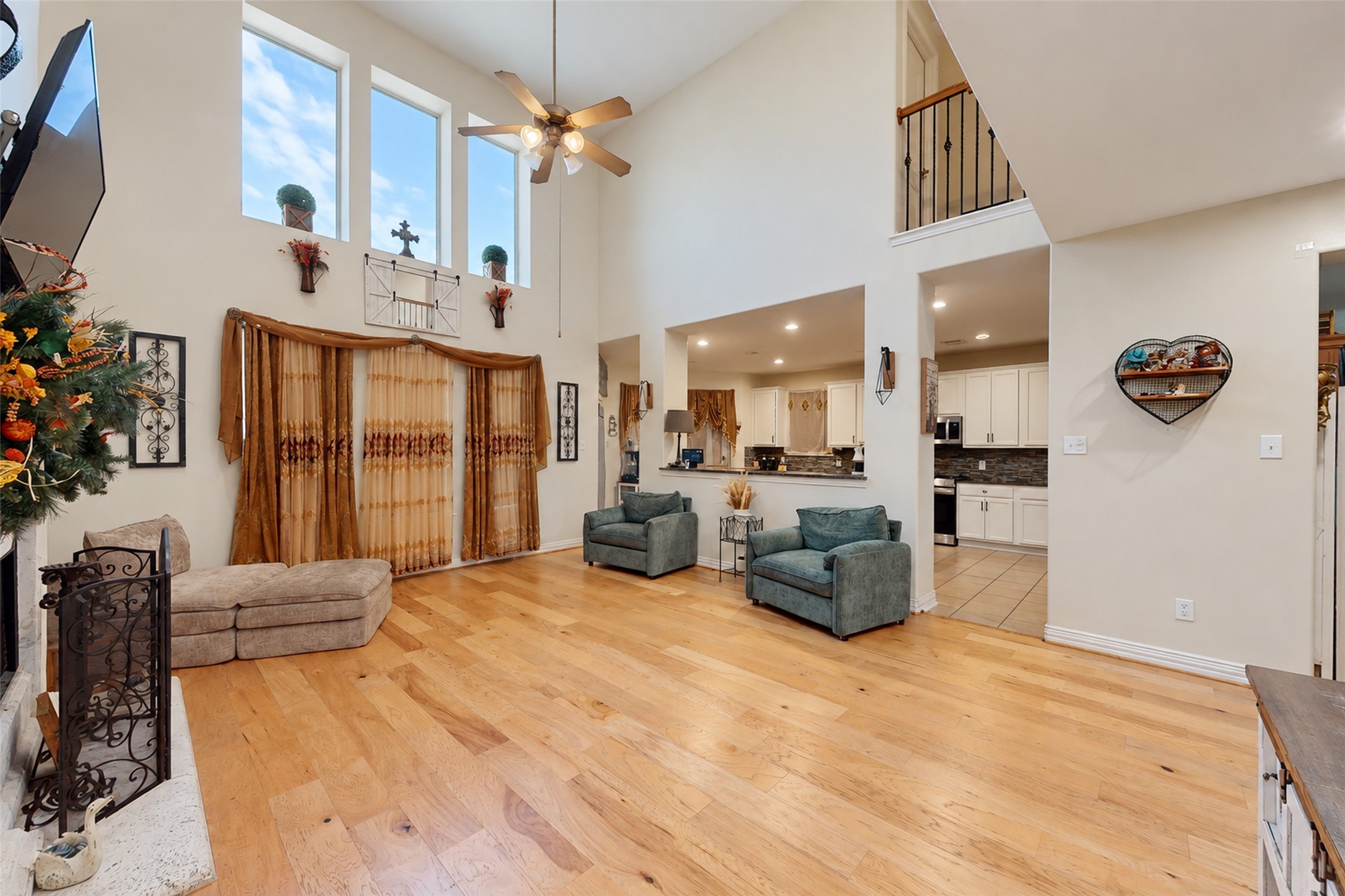 2207 Longspur Lane, League City, TX 77573