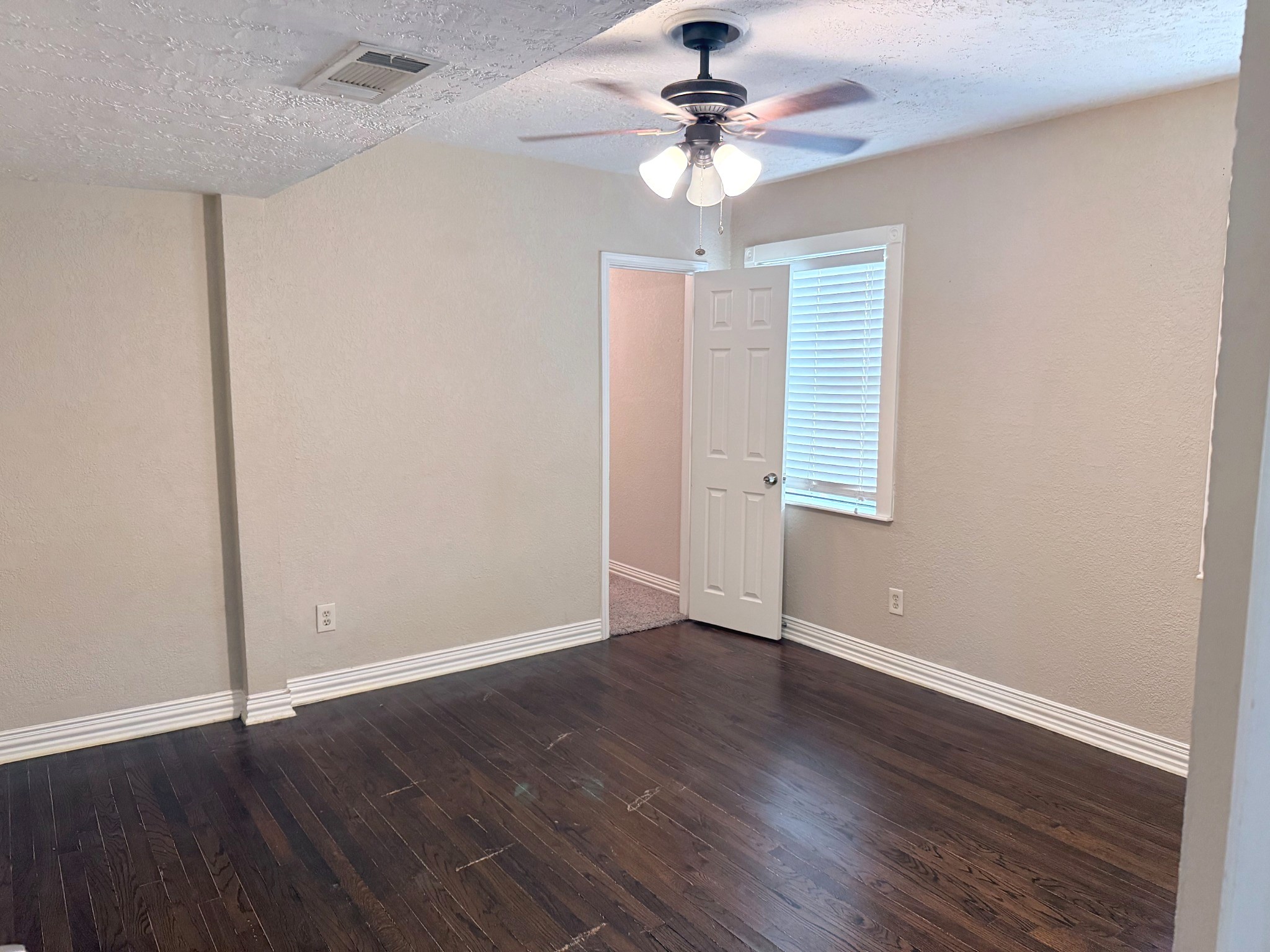 838 E 29th Street, Houston, TX 77009