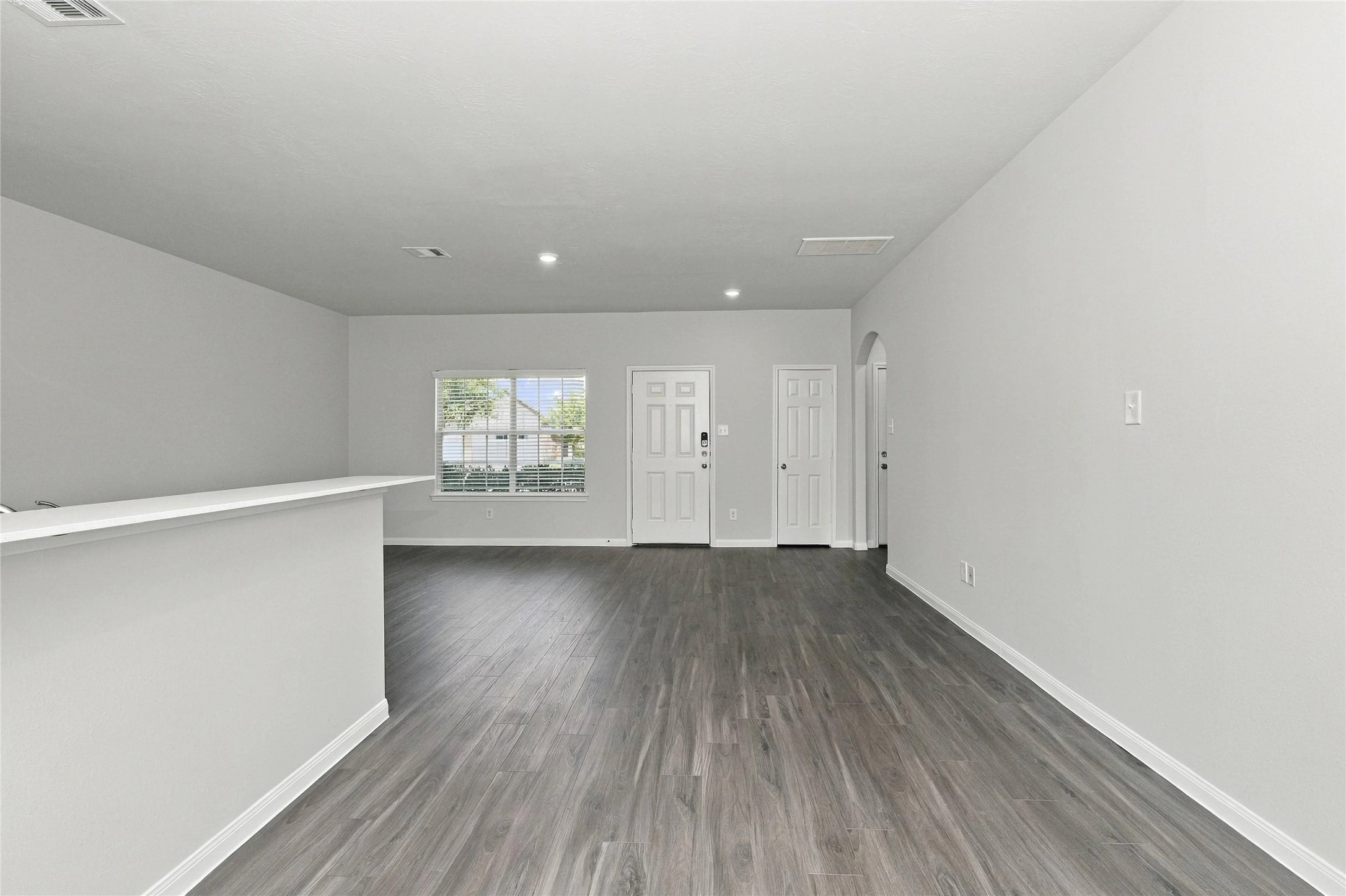 Photos may be representative of the floor plan and not the exact home. Finishes, layout, and features of the actual property for lease may vary. Photos may be representative of the floor plan and not the exact home. Finishes, layout, and features of the actual property for lease may vary.