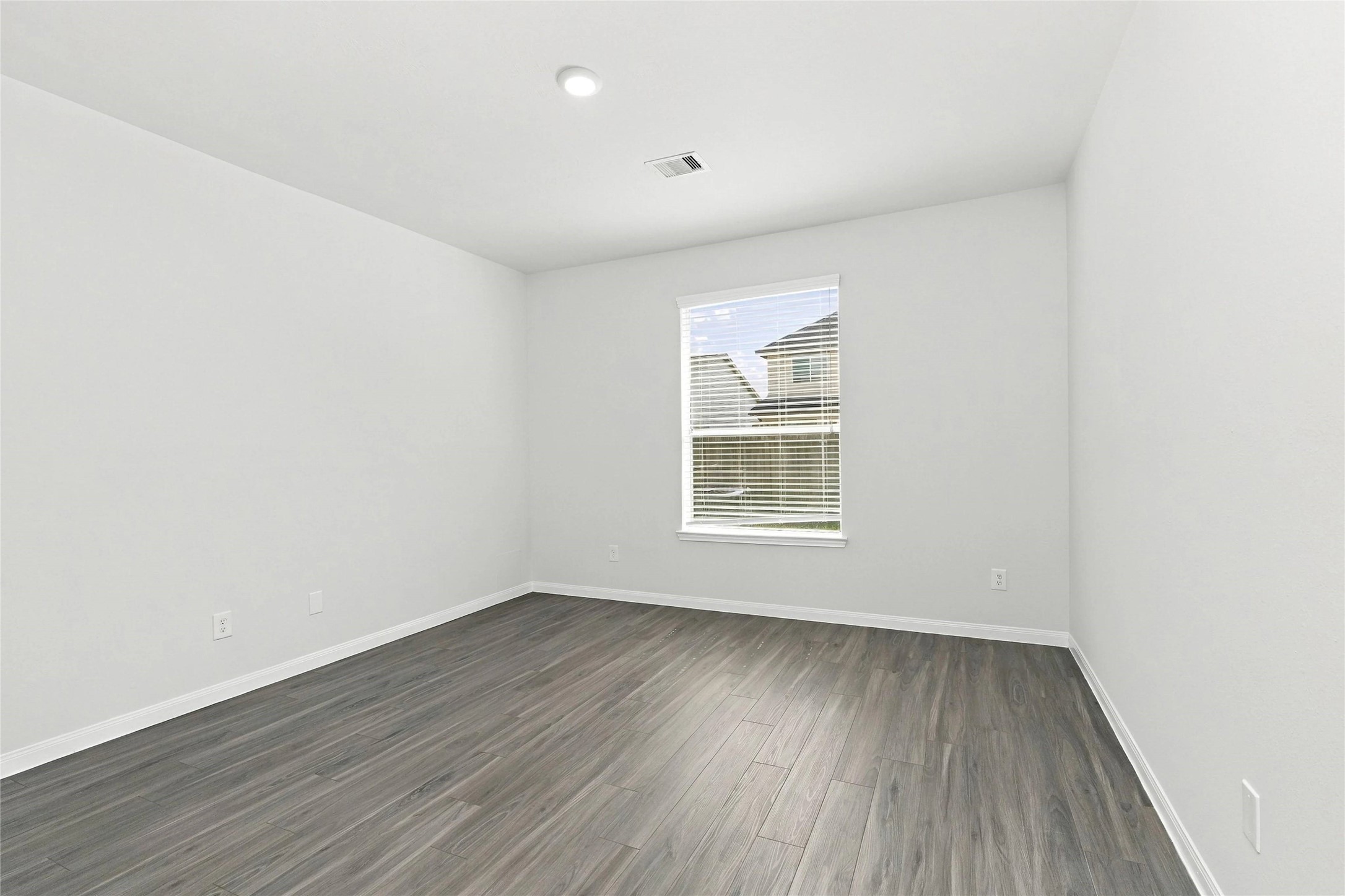 Photos may be representative of the floor plan and not the exact home. Finishes, layout, and features of the actual property for lease may vary. Photos may be representative of the floor plan and not the exact home. Finishes, layout, and features of the actual property for lease may vary.