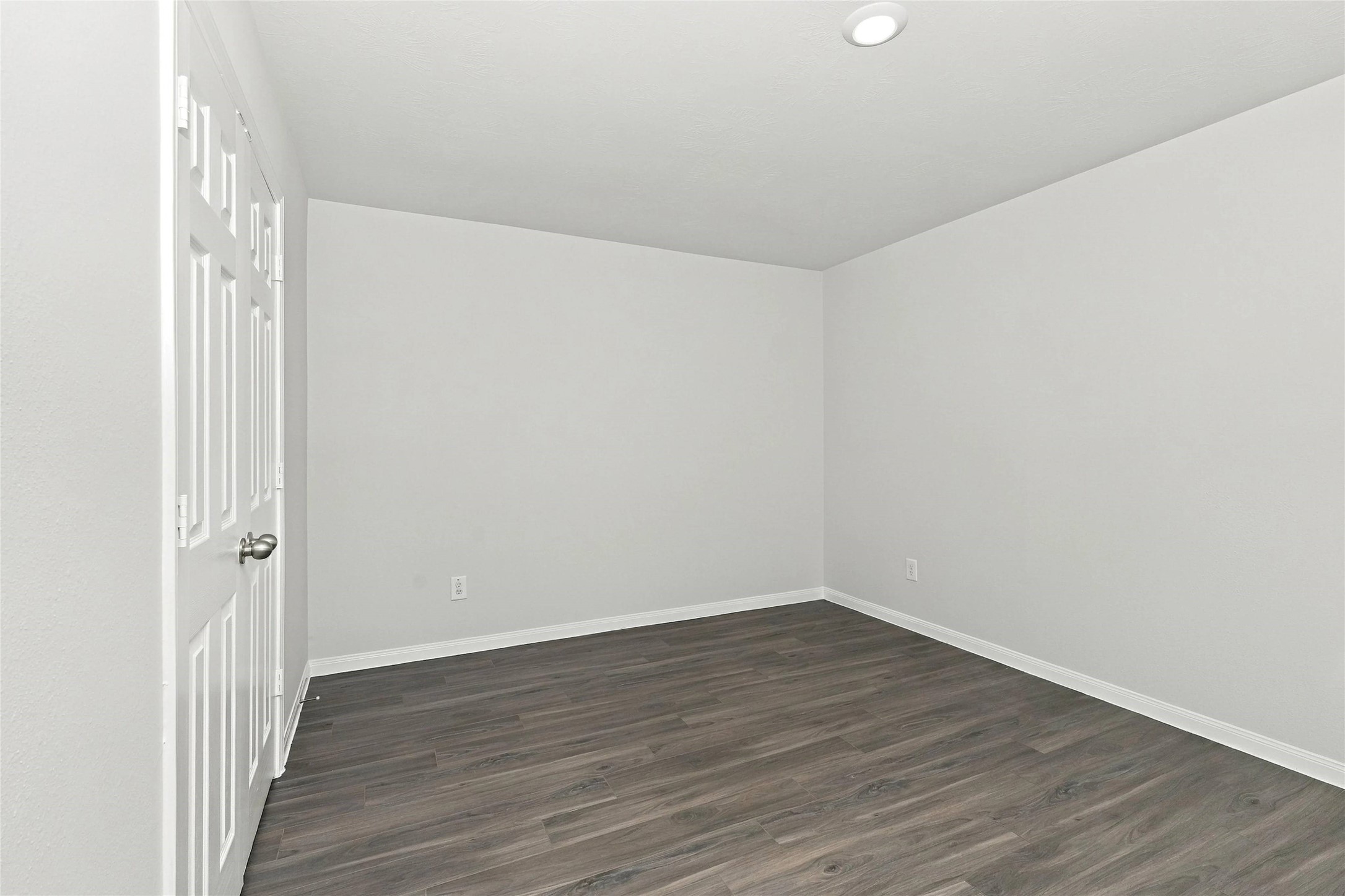 Photos may be representative of the floor plan and not the exact home. Finishes, layout, and features of the actual property for lease may vary. Photos may be representative of the floor plan and not the exact home. Finishes, layout, and features of the actual property for lease may vary.