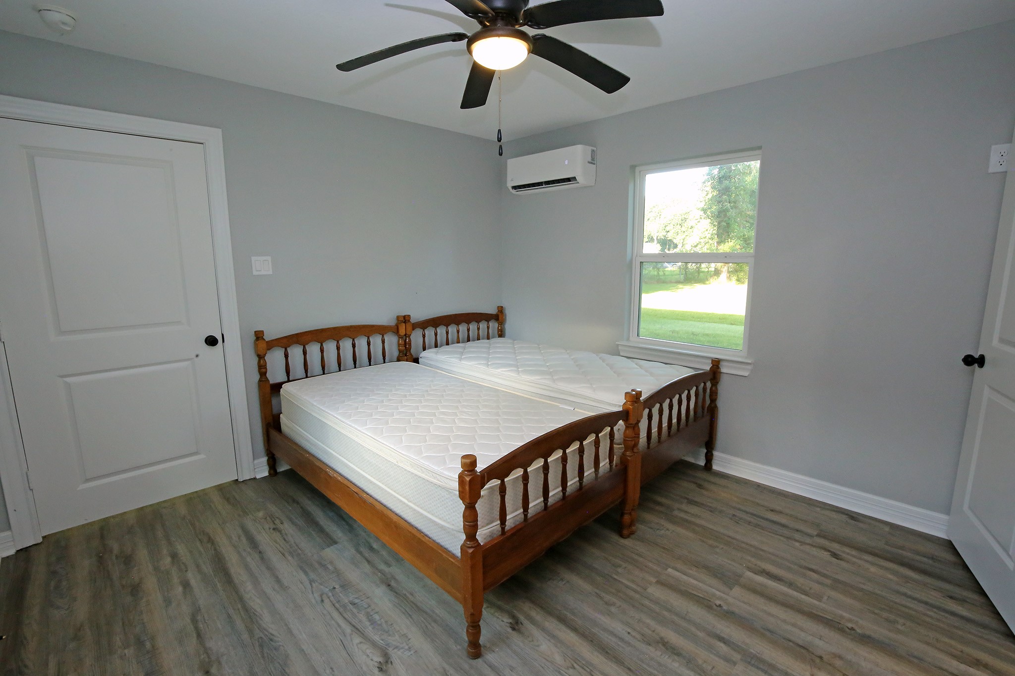 Equipped with mini splits. You can use this room as the bedroom or office