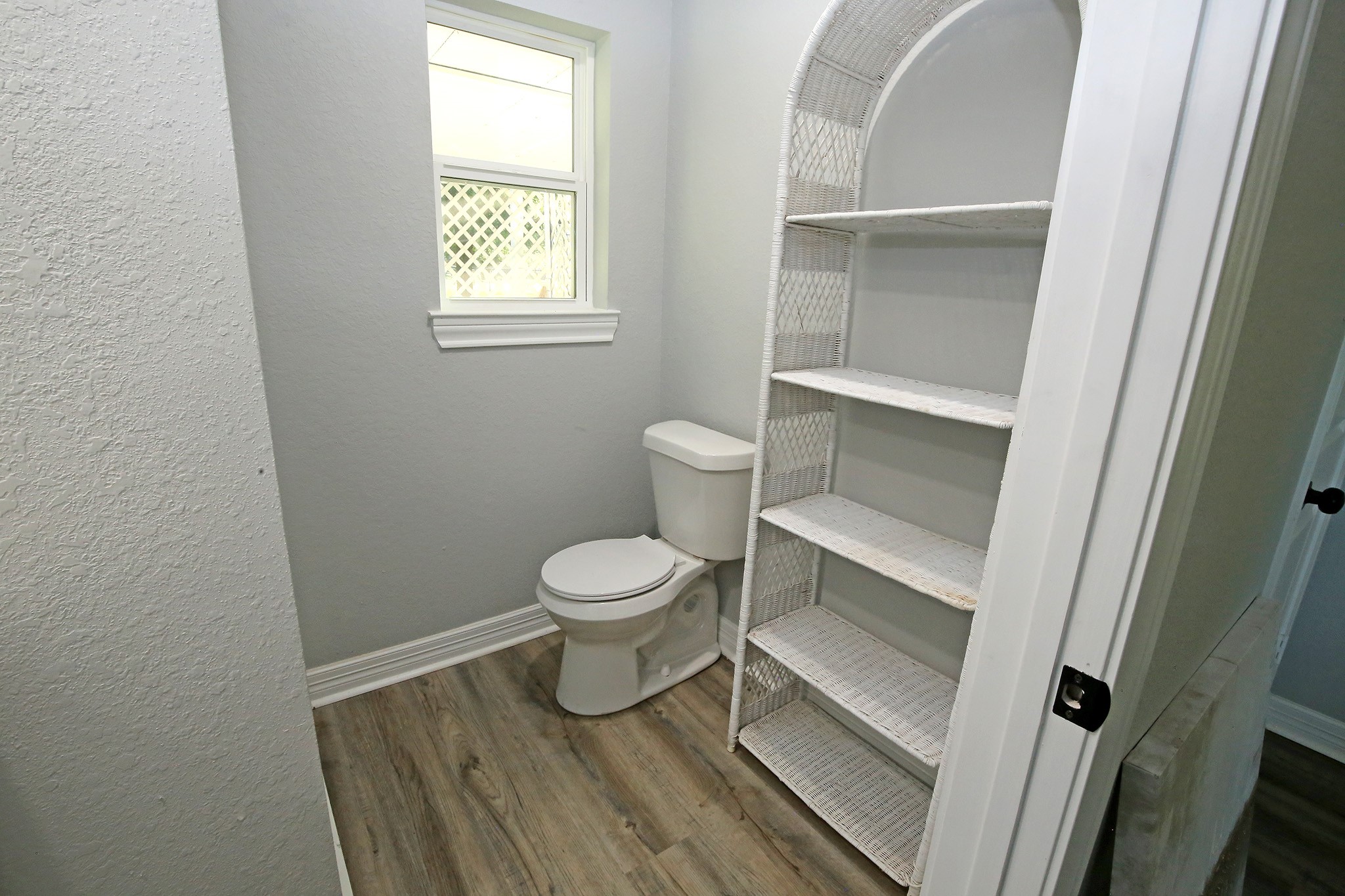 7101 2nd Street, Hitchcock, TX 77563