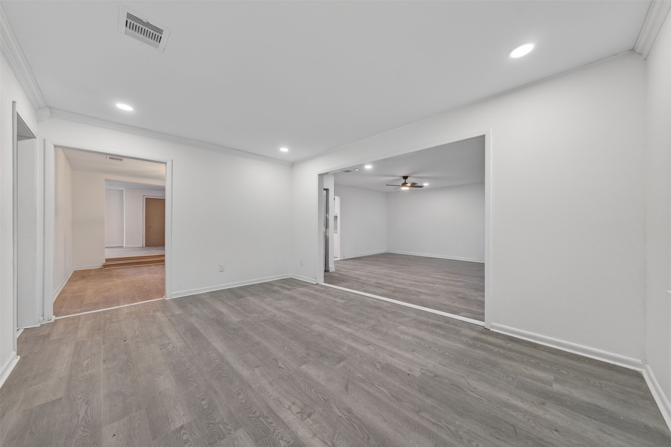 4119 Ebbtide Drive, Houston, TX 77045