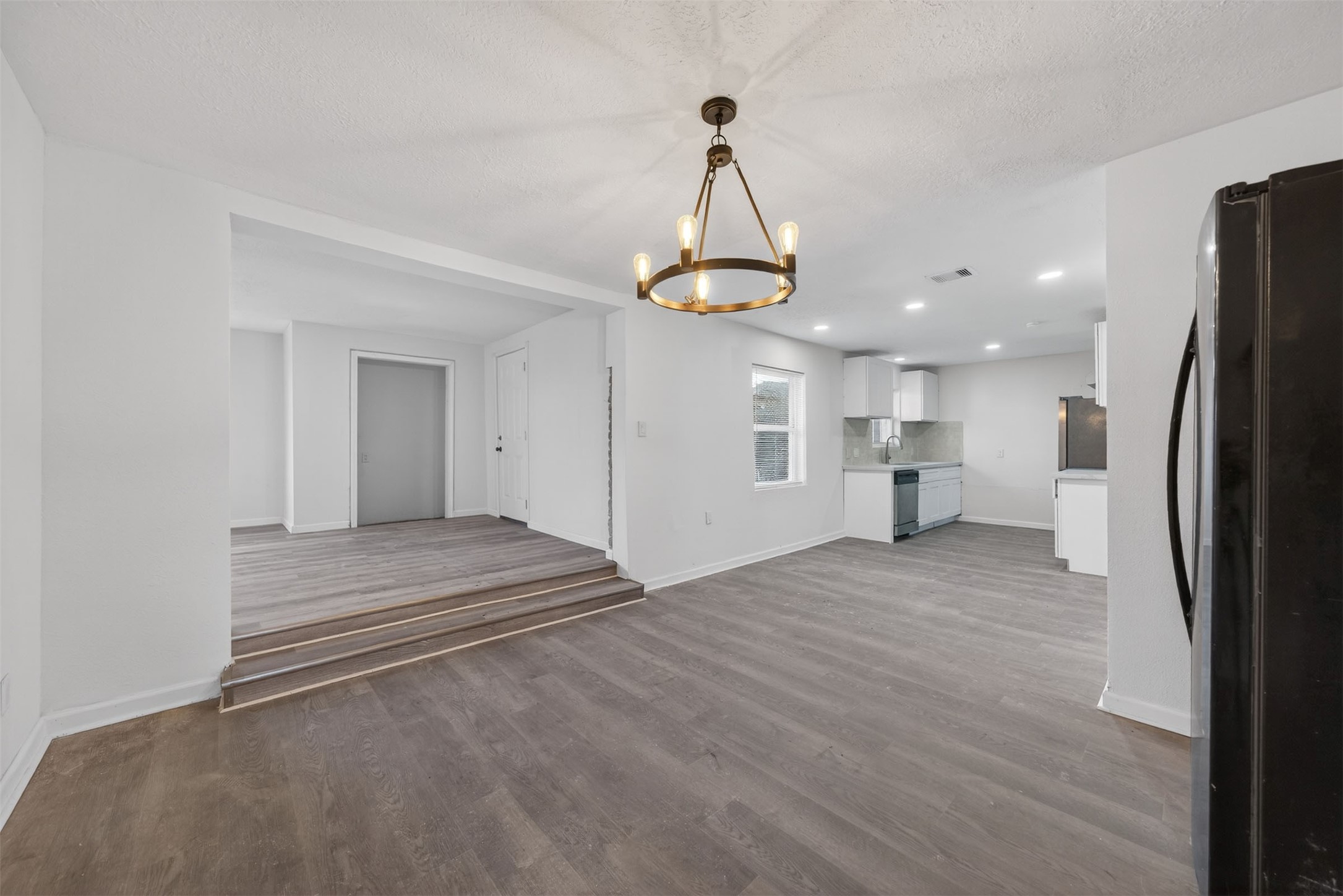 4119 Ebbtide Drive, Houston, TX 77045