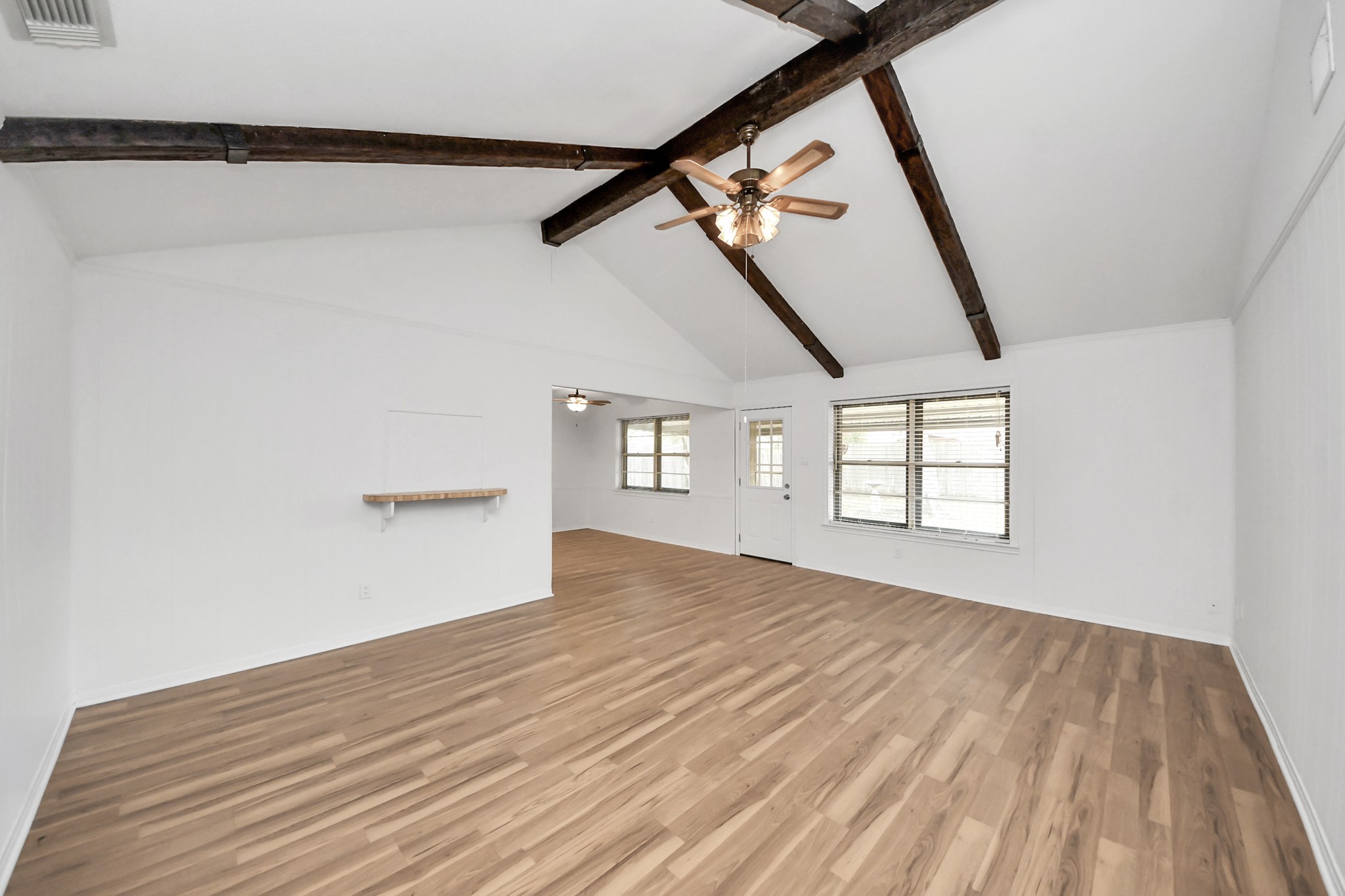 10411 Glenkirk Drive, Houston, TX 77089