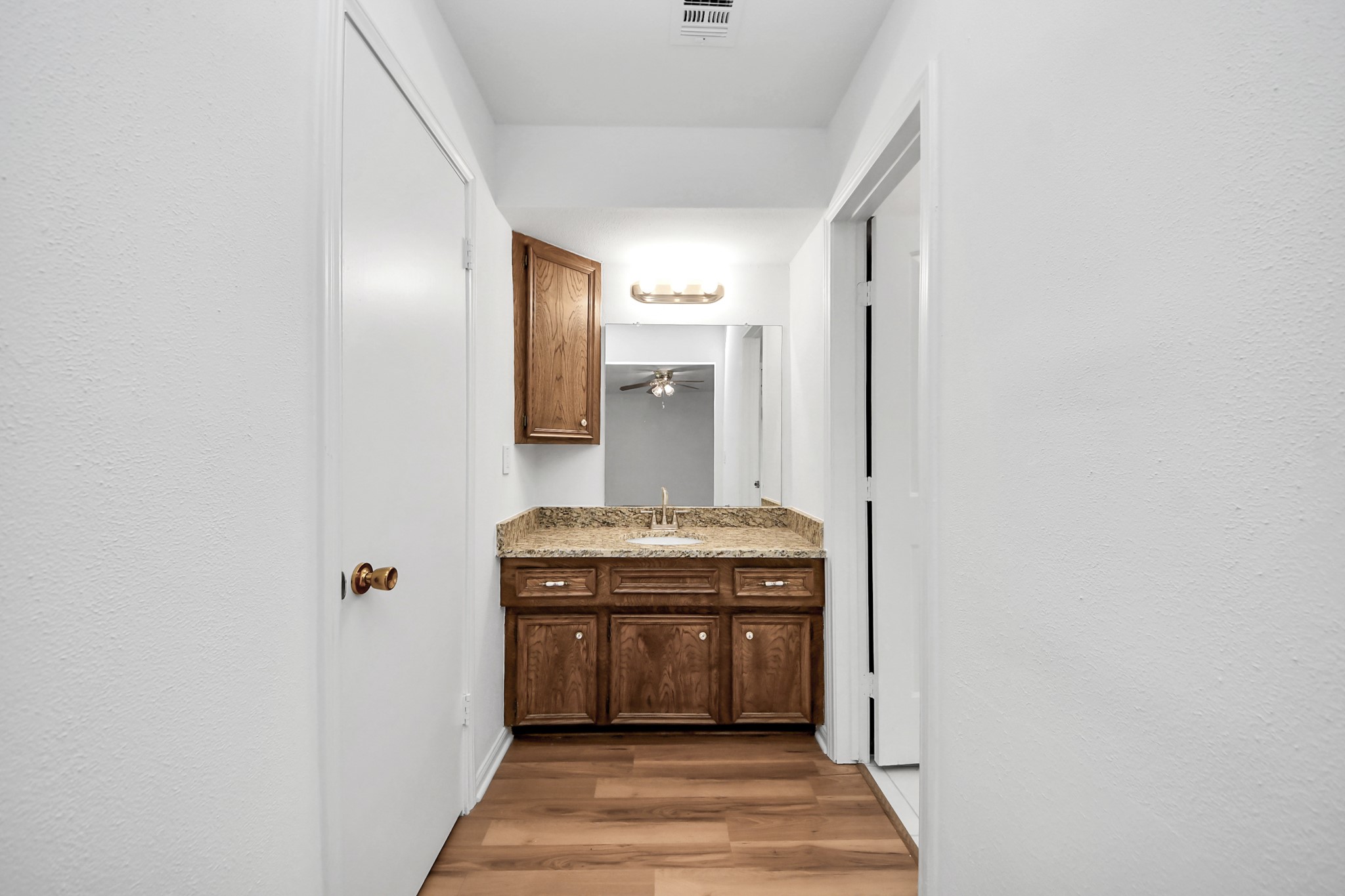 10411 Glenkirk Drive, Houston, TX 77089